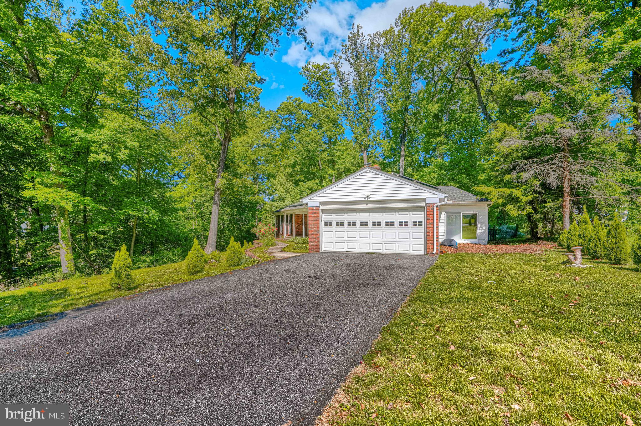 HUNTING LODGE - Residential