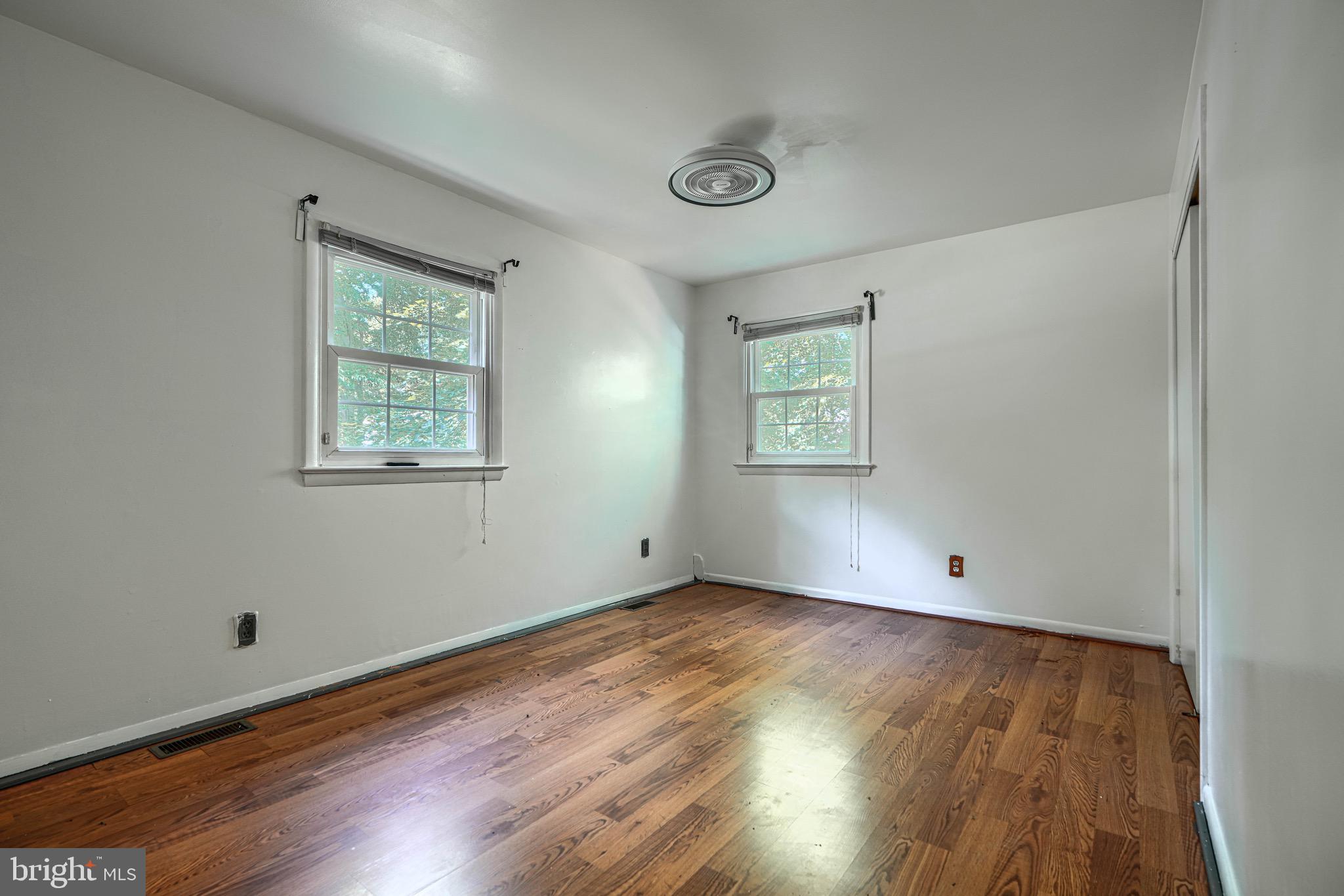 HUNTING LODGE - Residential