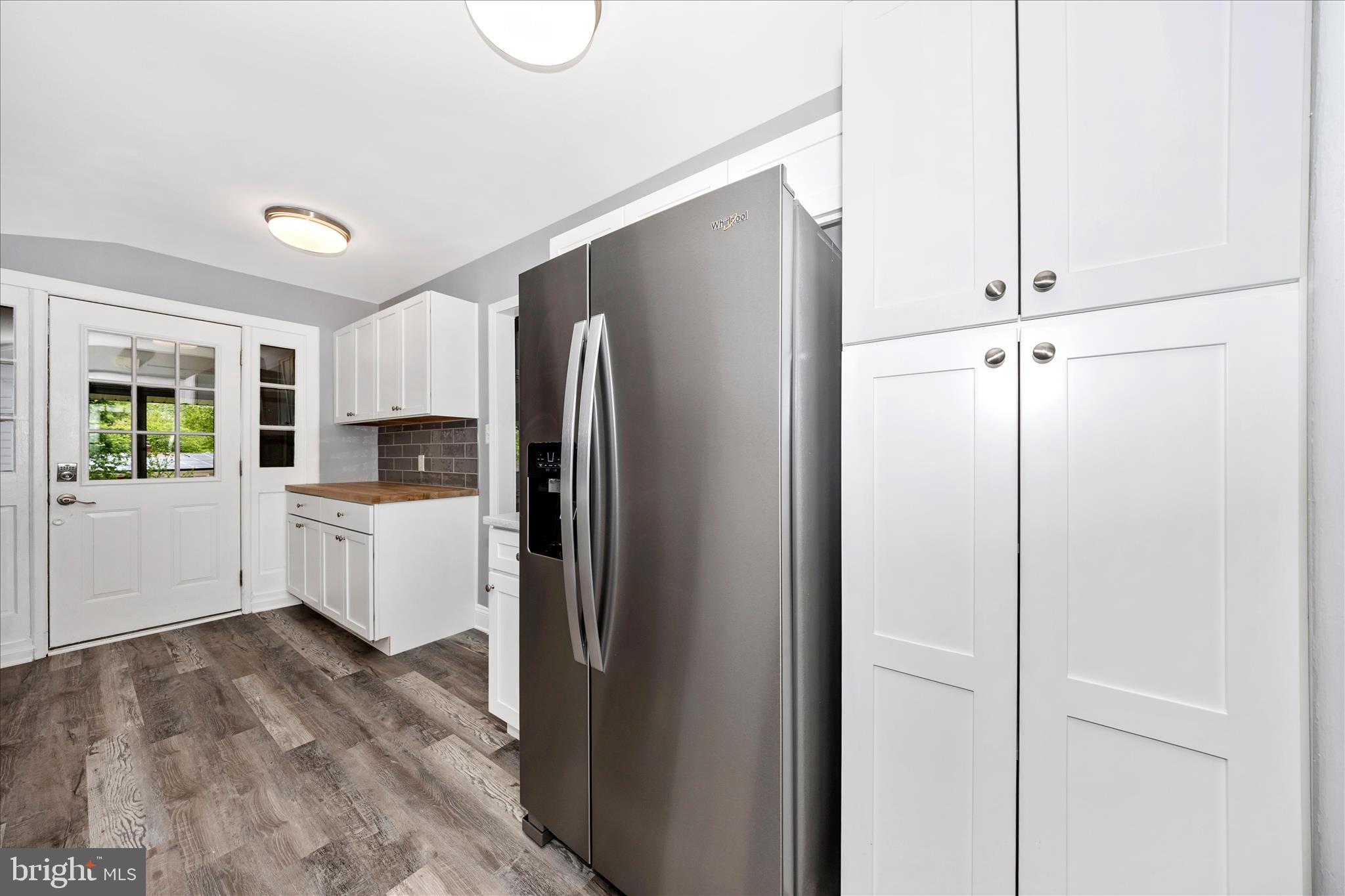 MEADOWBROOK ESTATES - Residential