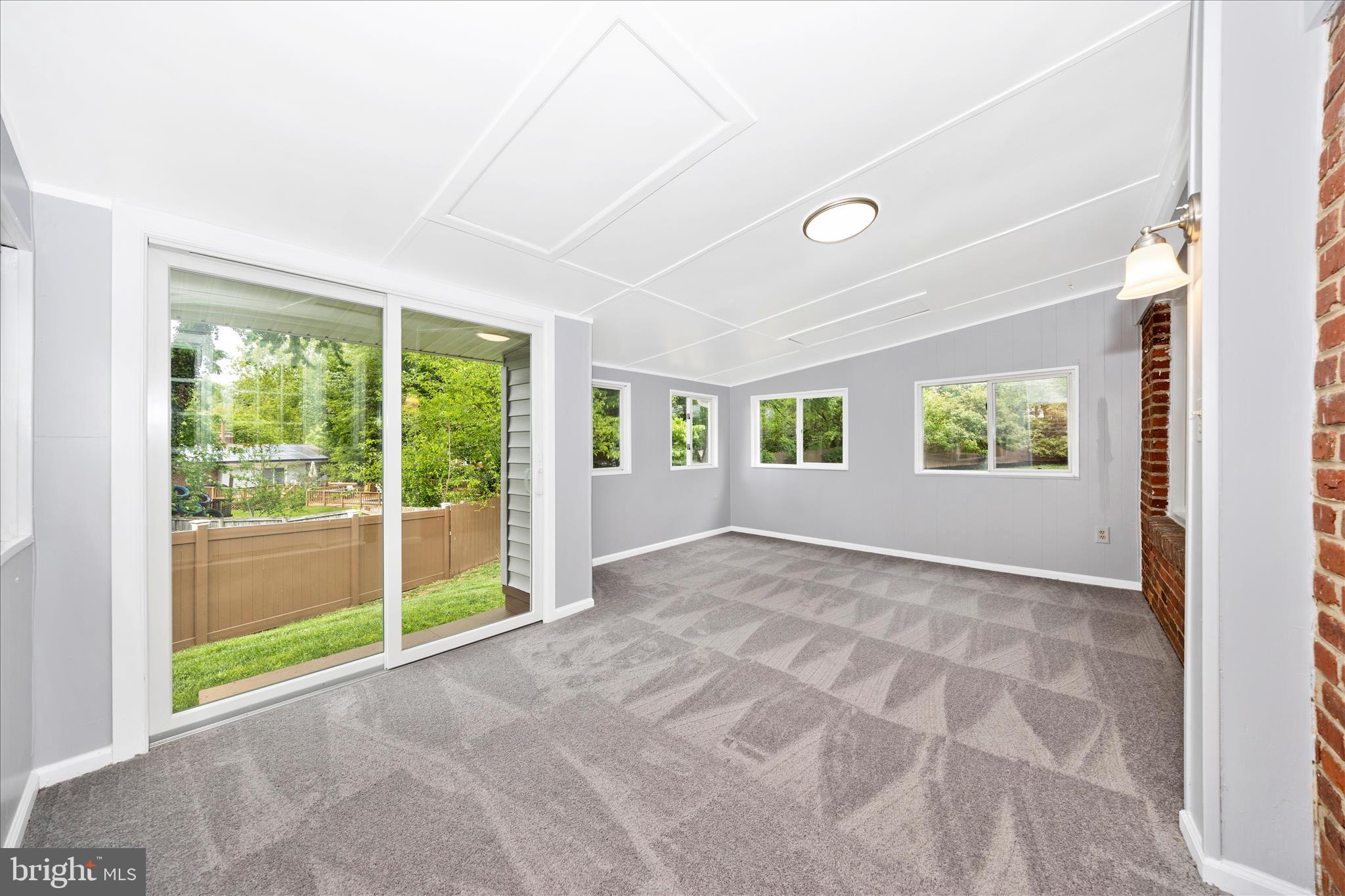 MEADOWBROOK ESTATES - Residential