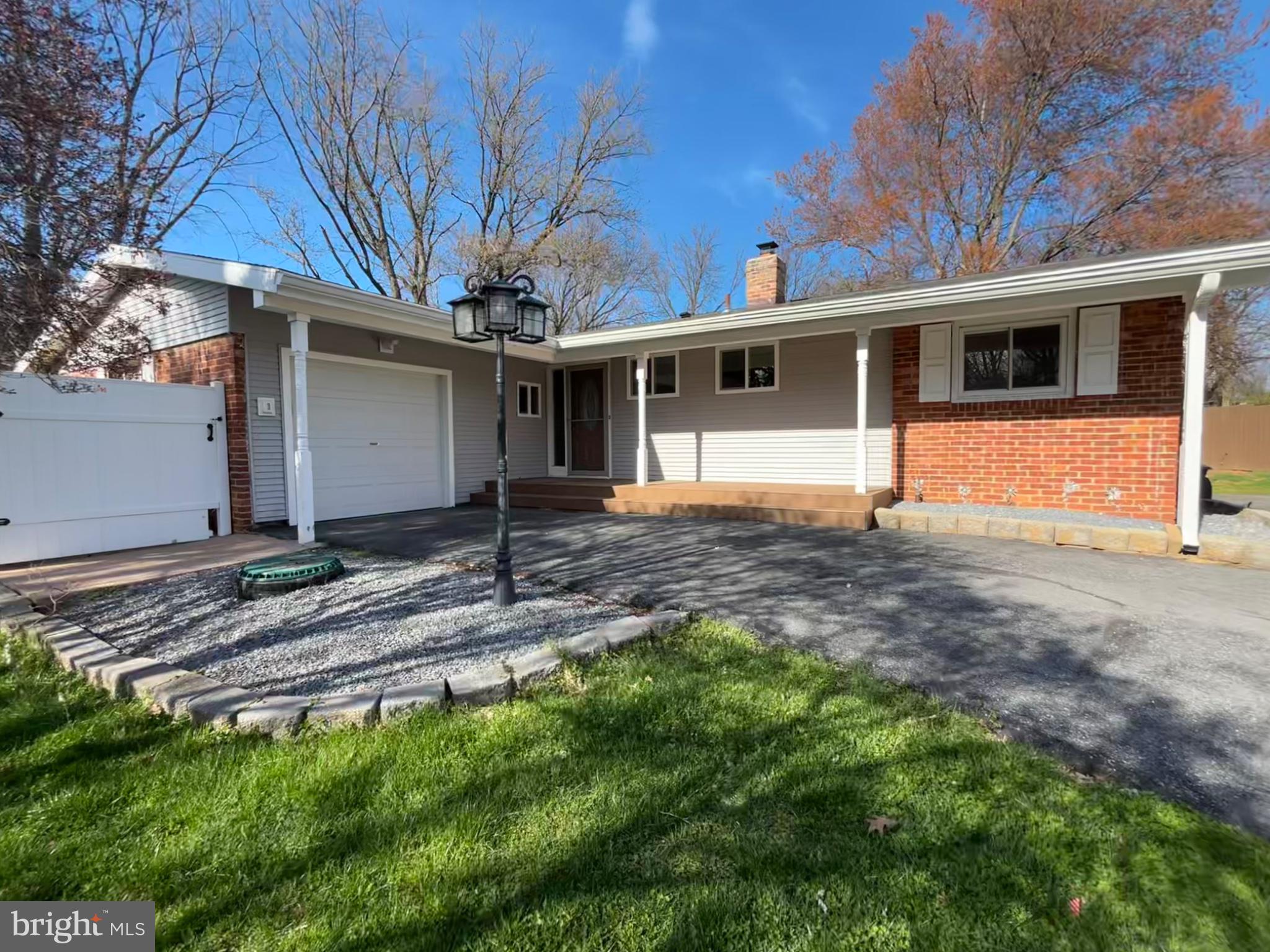 MEADOWBROOK ESTATES - Residential