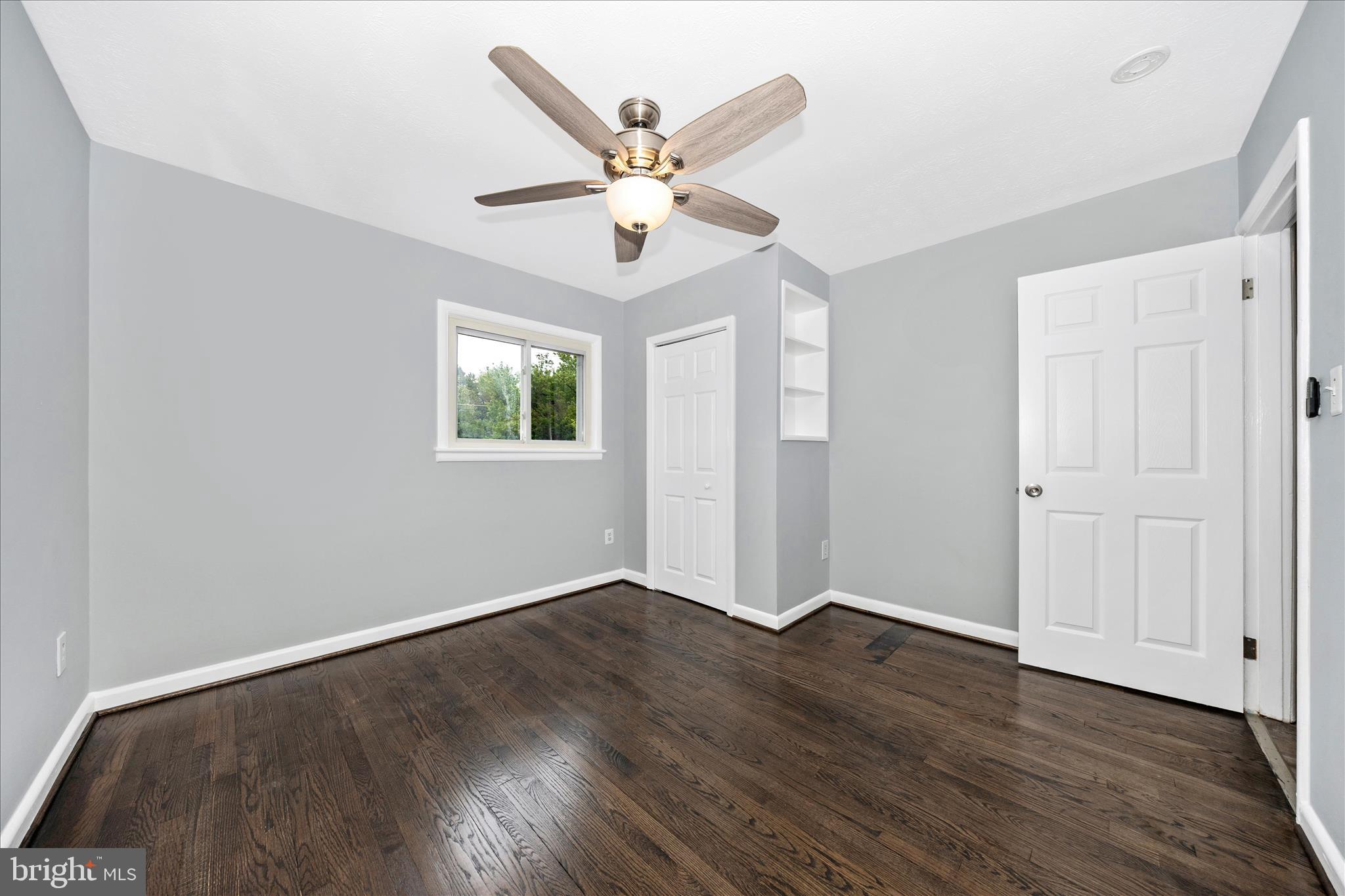 MEADOWBROOK ESTATES - Residential
