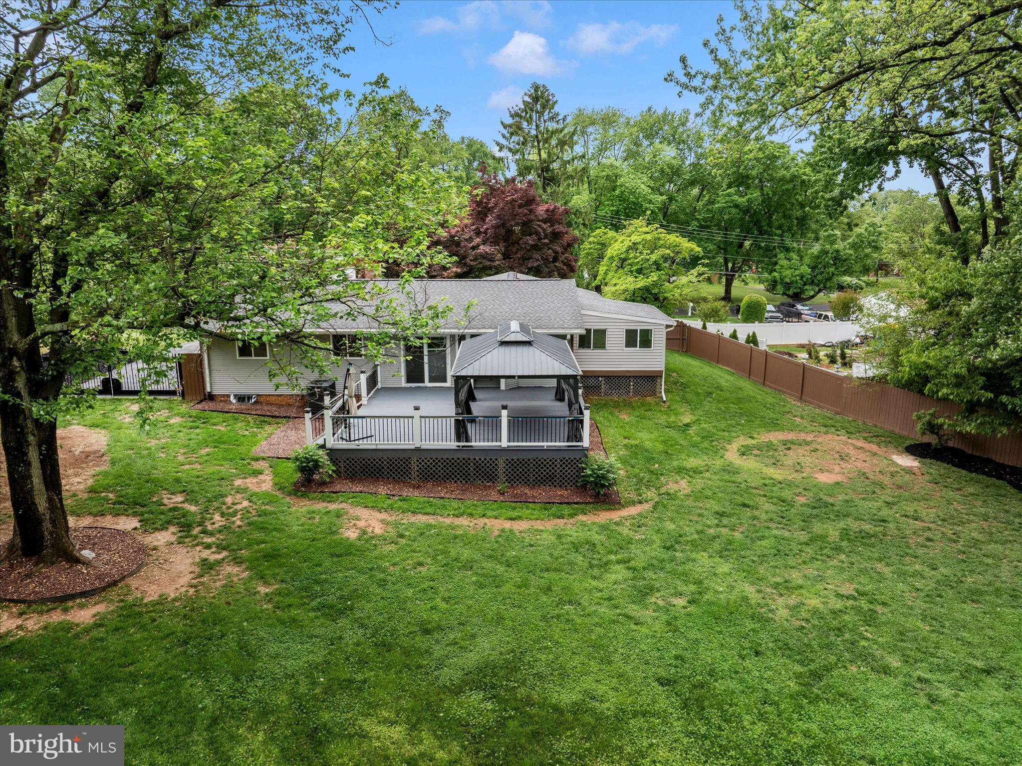 MEADOWBROOK ESTATES - Residential