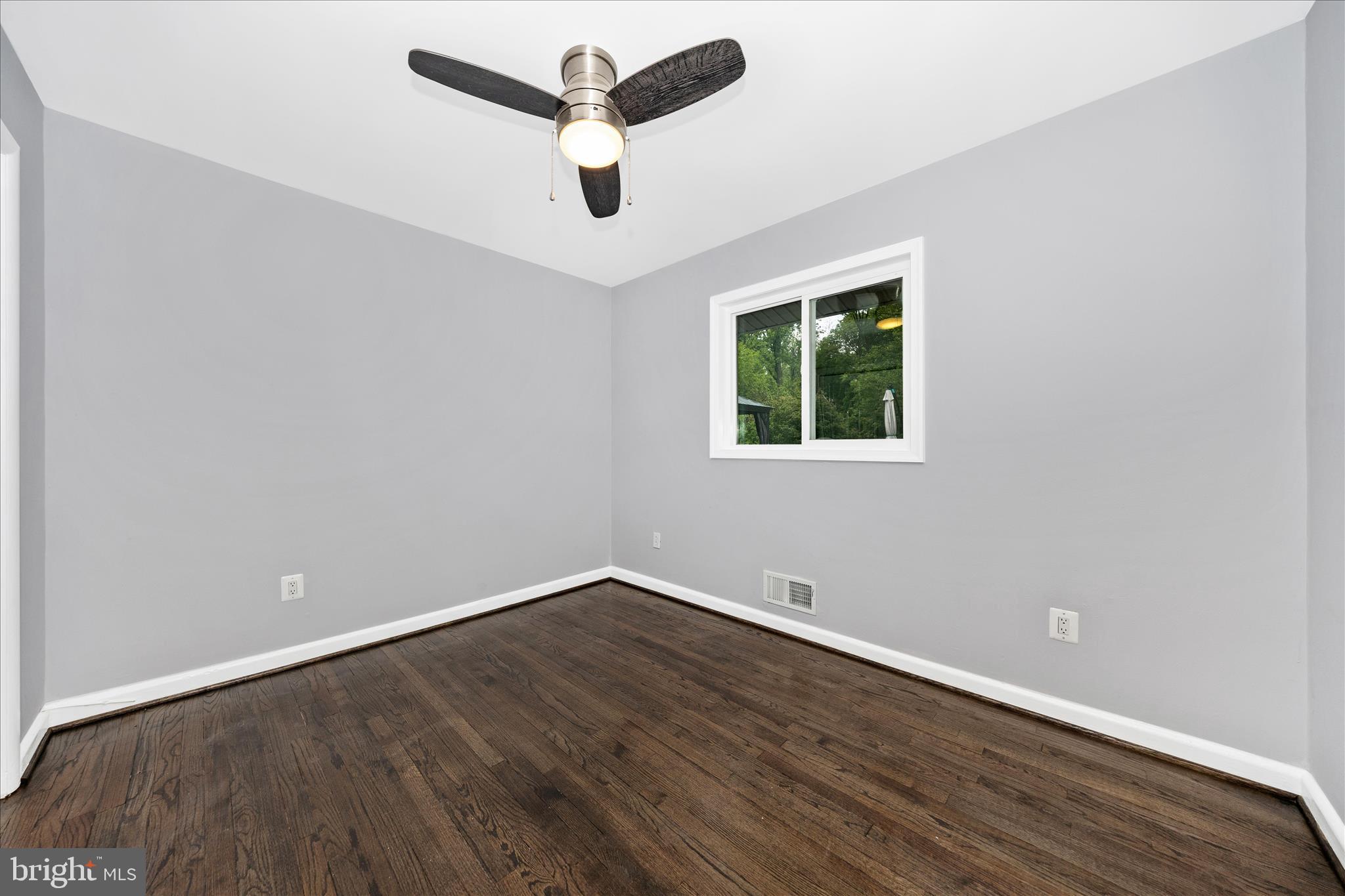 MEADOWBROOK ESTATES - Residential