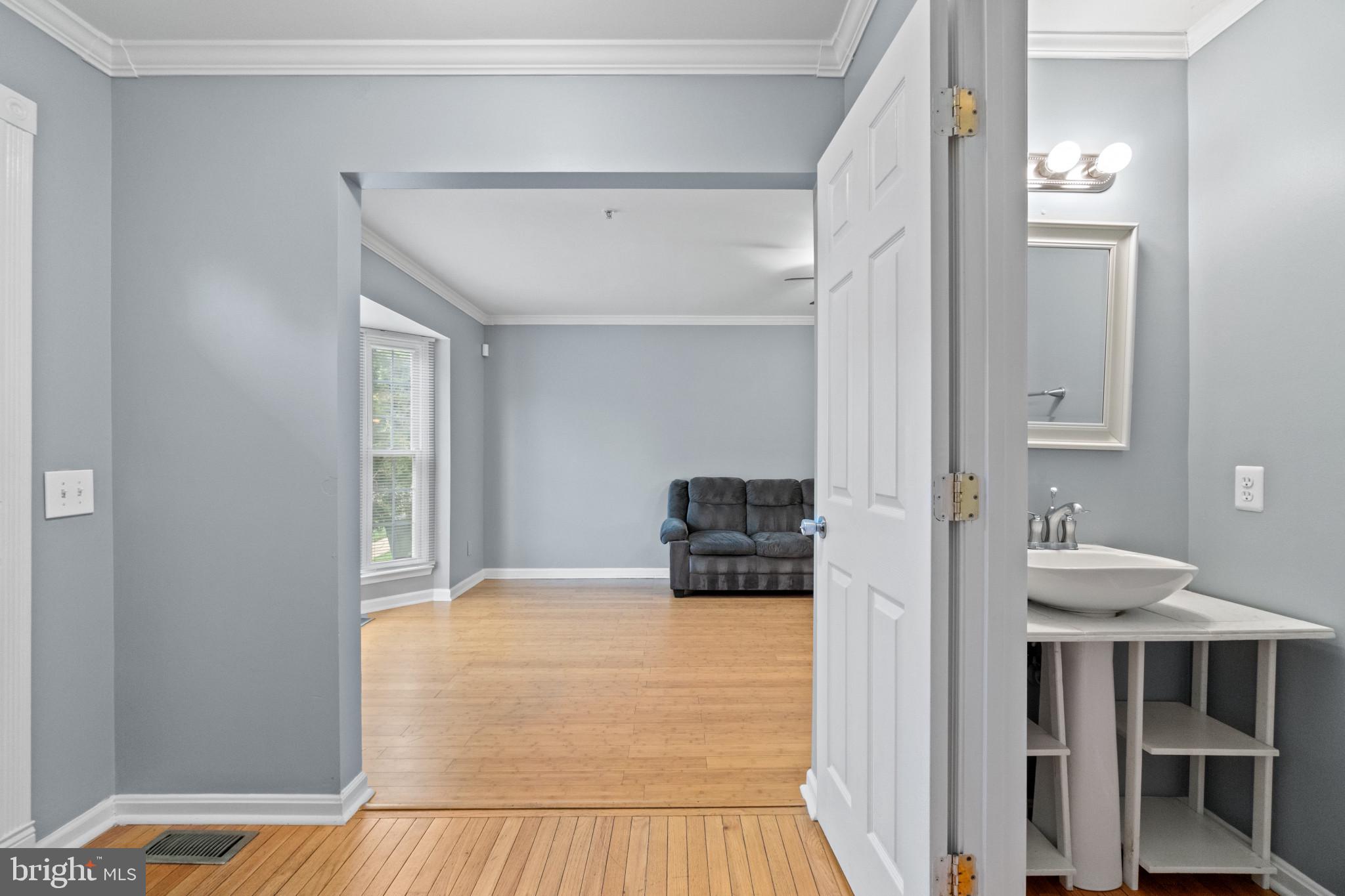 CLOVERLEAF COMMONS - Residential