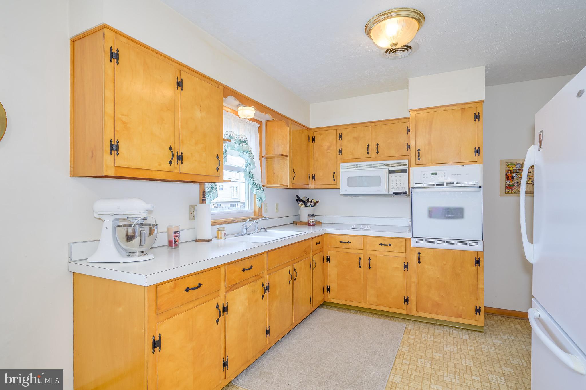 KATHERINE CLINE - Residential