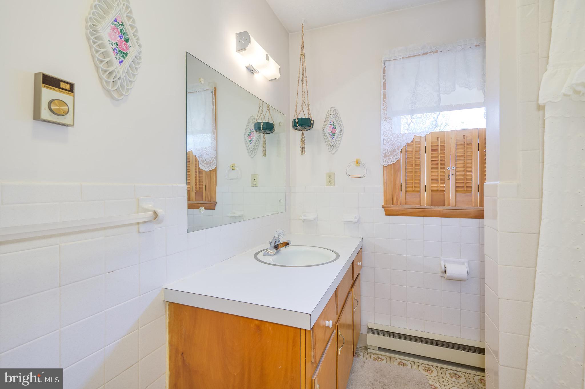 KATHERINE CLINE - Residential