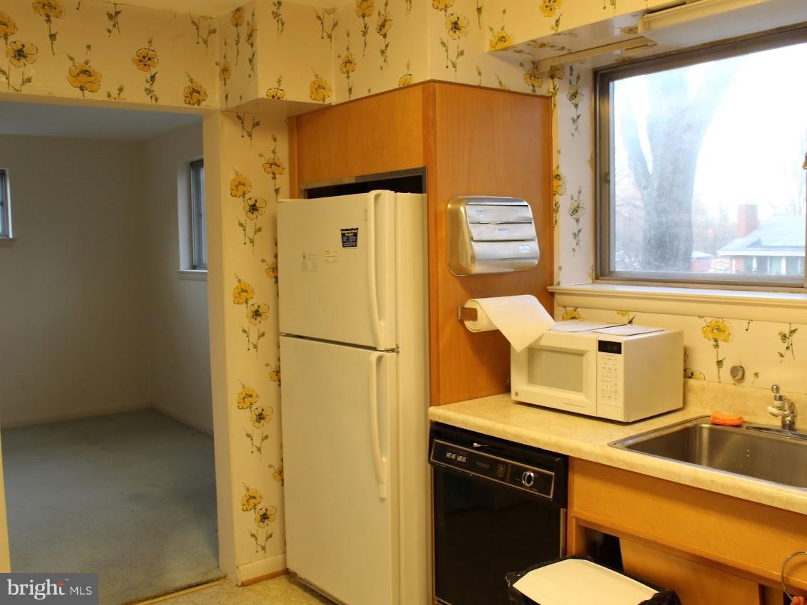 KEMP MILL ESTATES - Residential