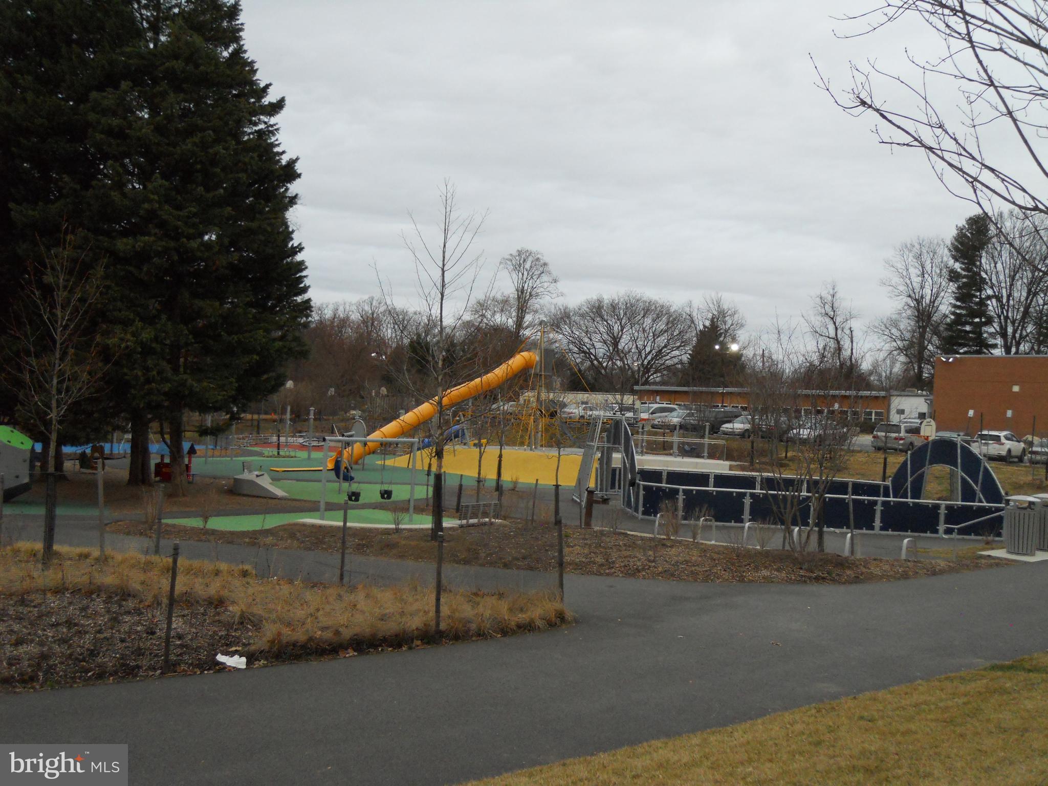 KEMP MILL ESTATES - Residential