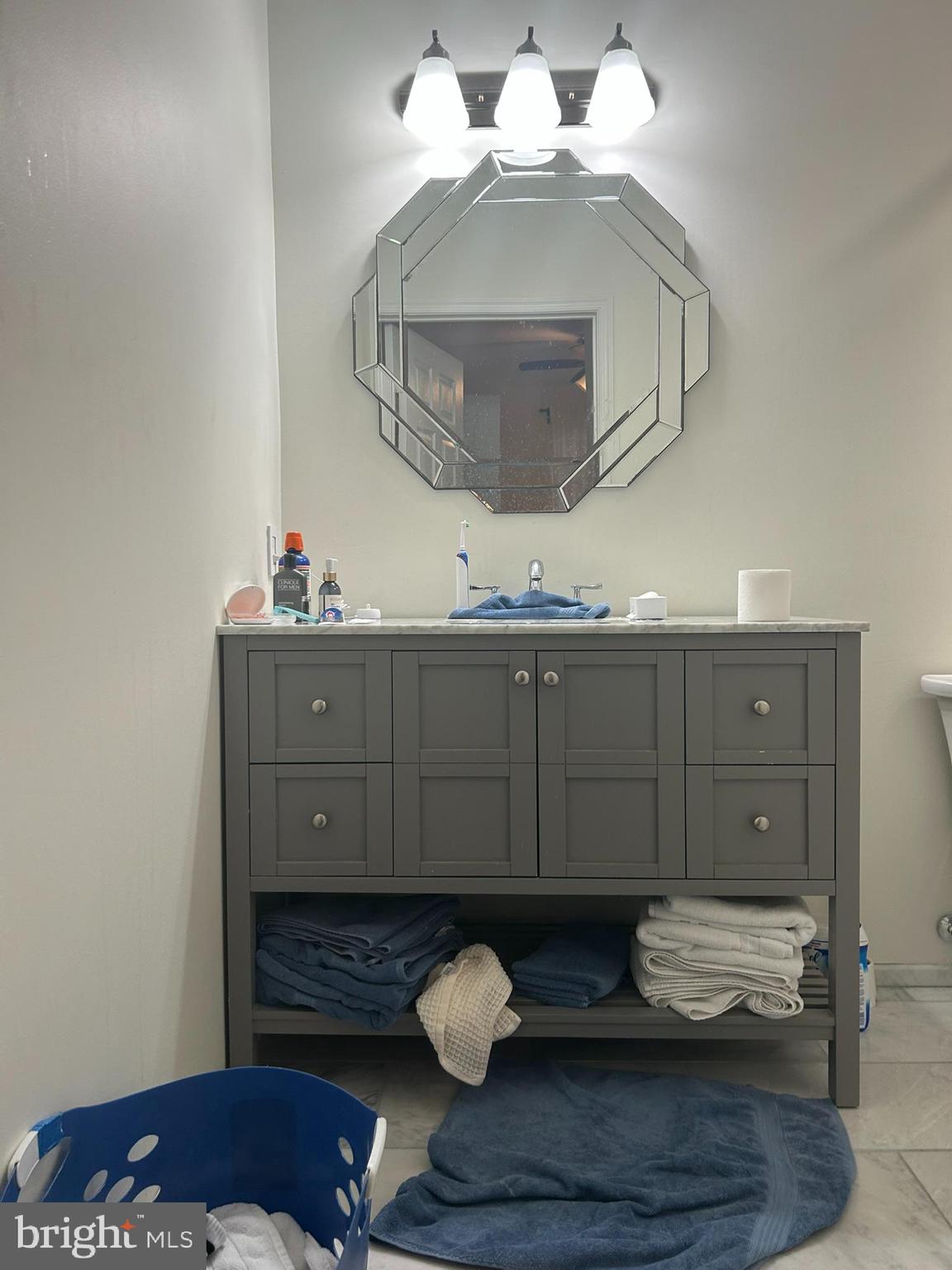 MARQUIS AT VIENNA STATION - Residential Lease