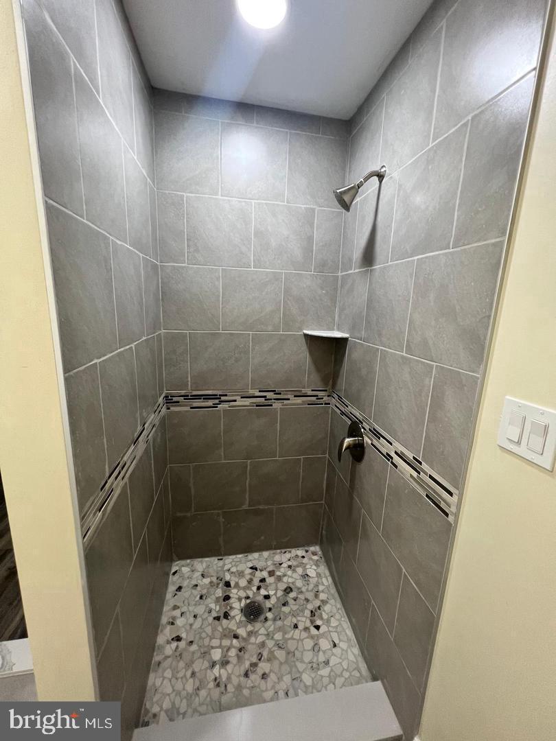 PHILADELPHIA - Residential