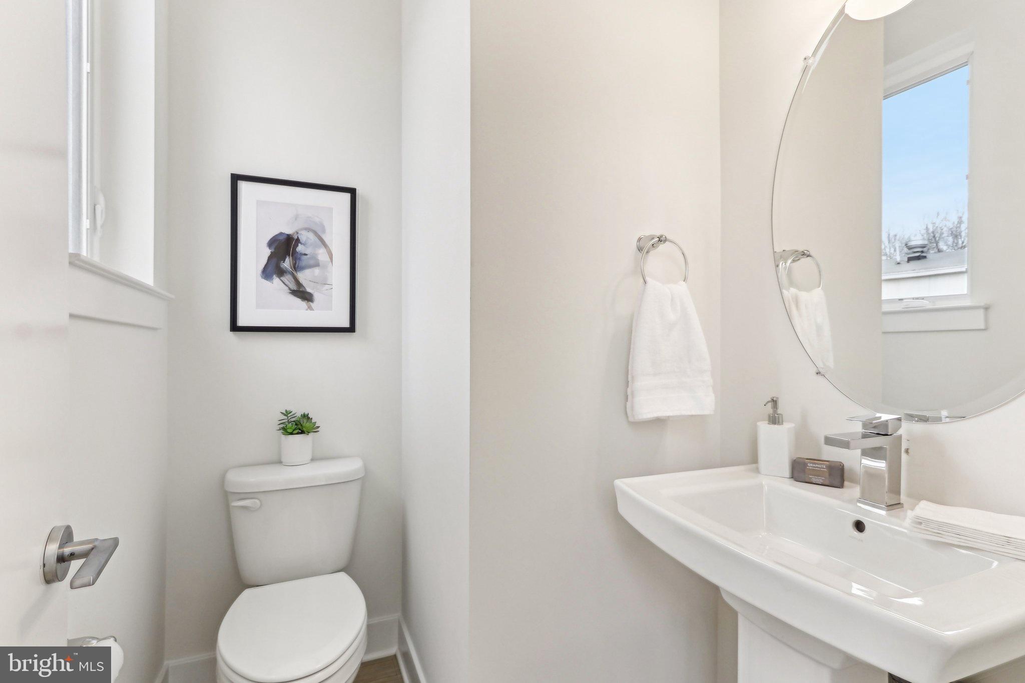 RIVER PLACE - Residential