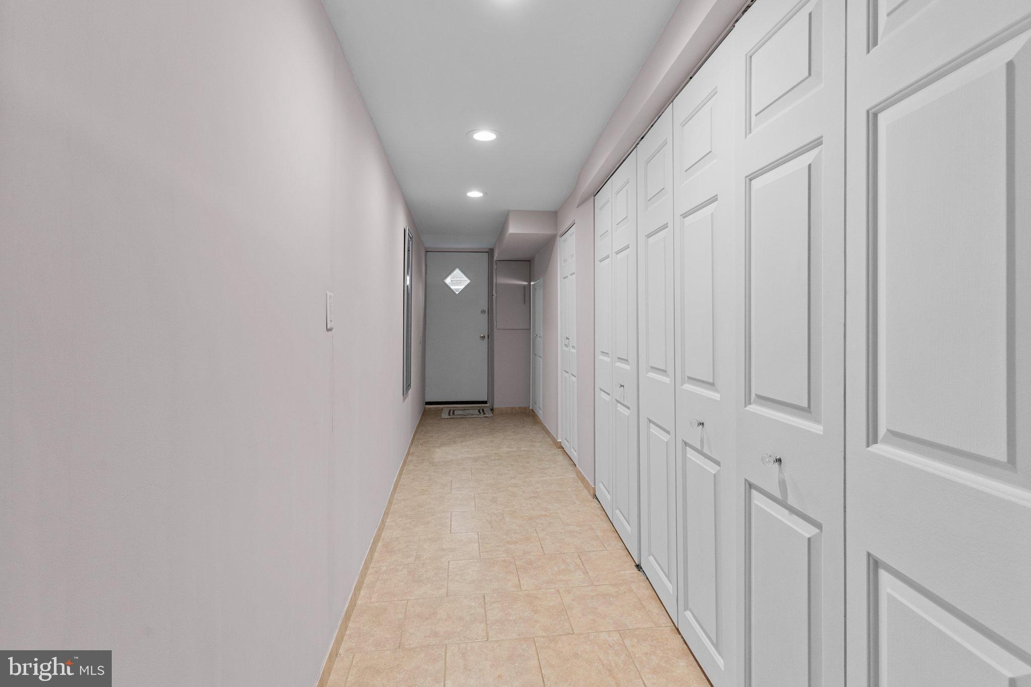 ACADEMY GARDENS - Residential