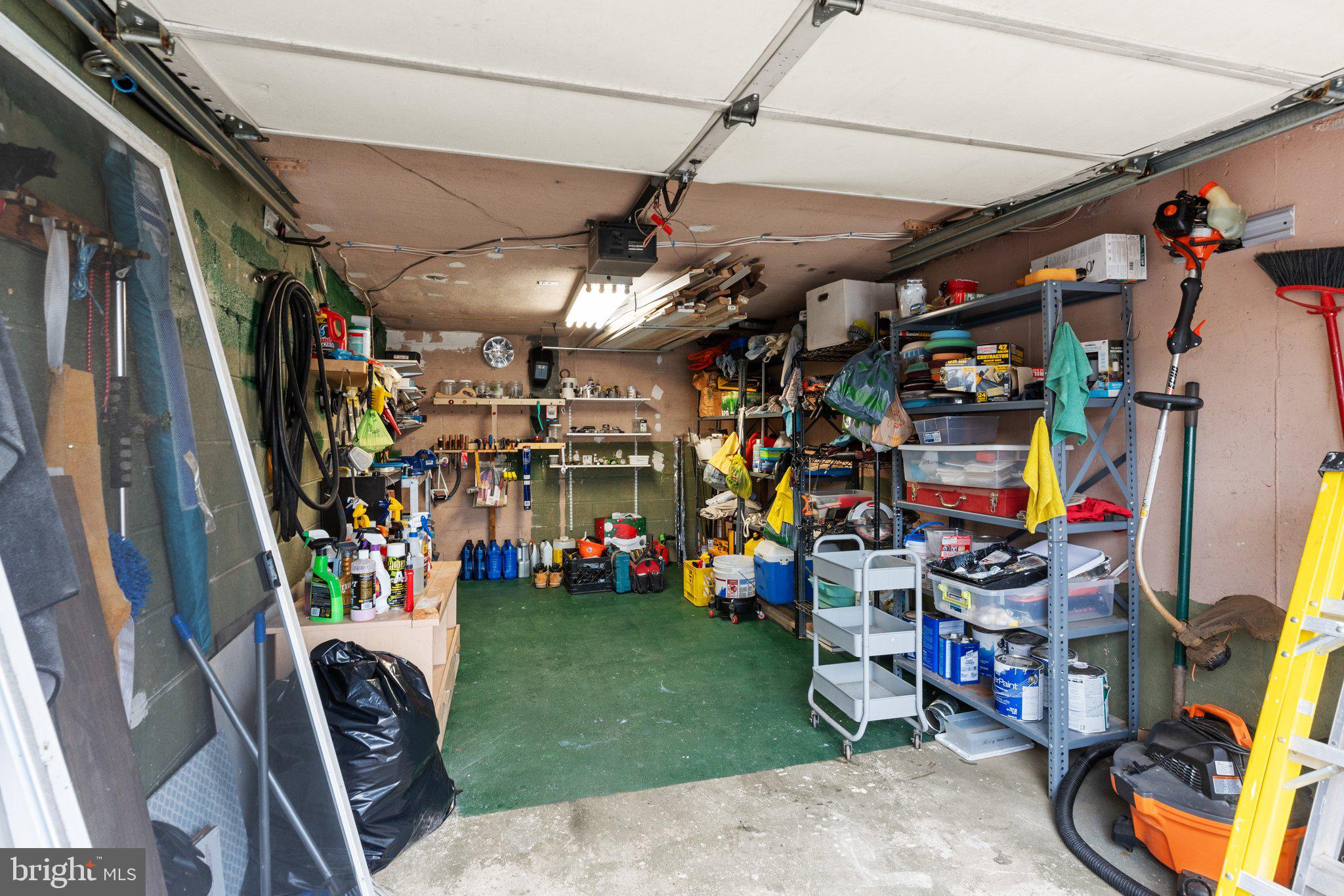 ACADEMY GARDENS - Residential