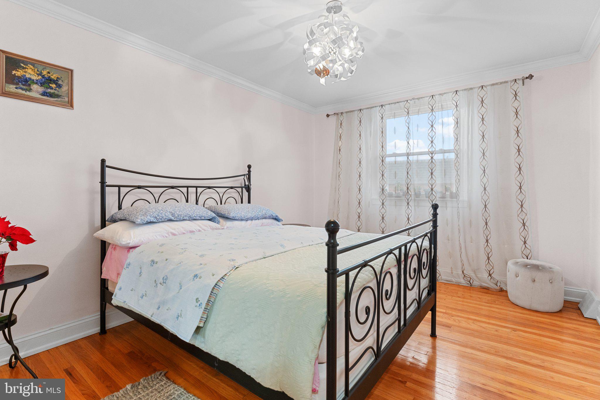 ACADEMY GARDENS - Residential