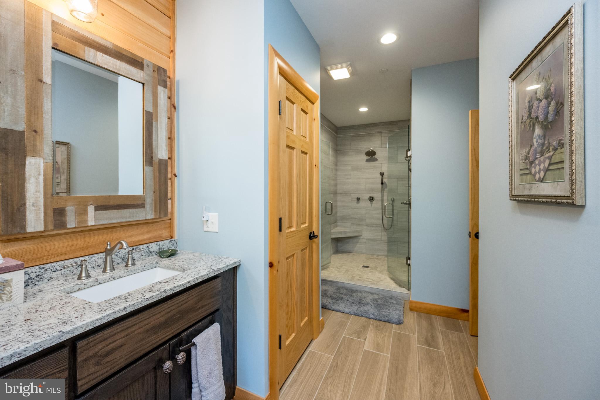 LODESTONE SUB - Residential