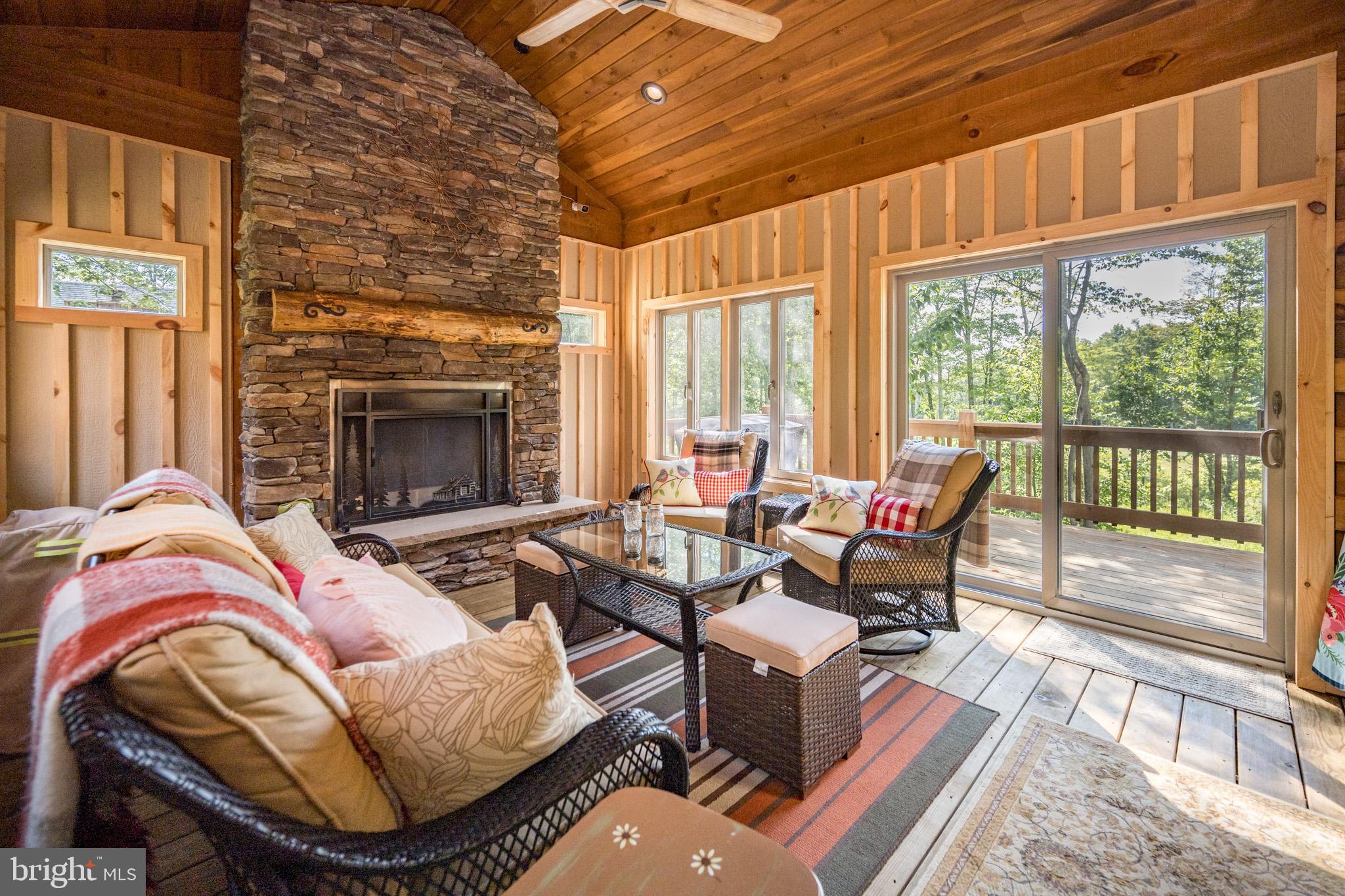 LODESTONE SUB - Residential