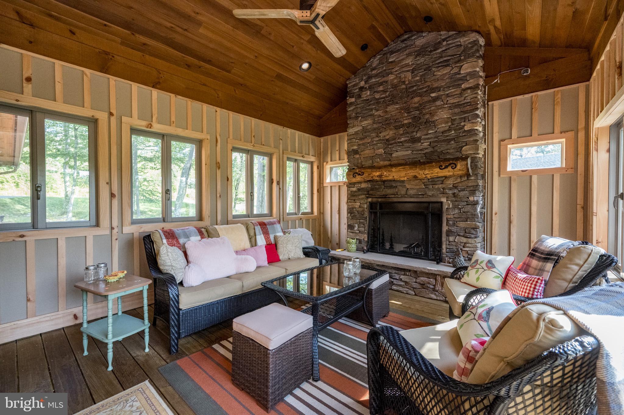 LODESTONE SUB - Residential