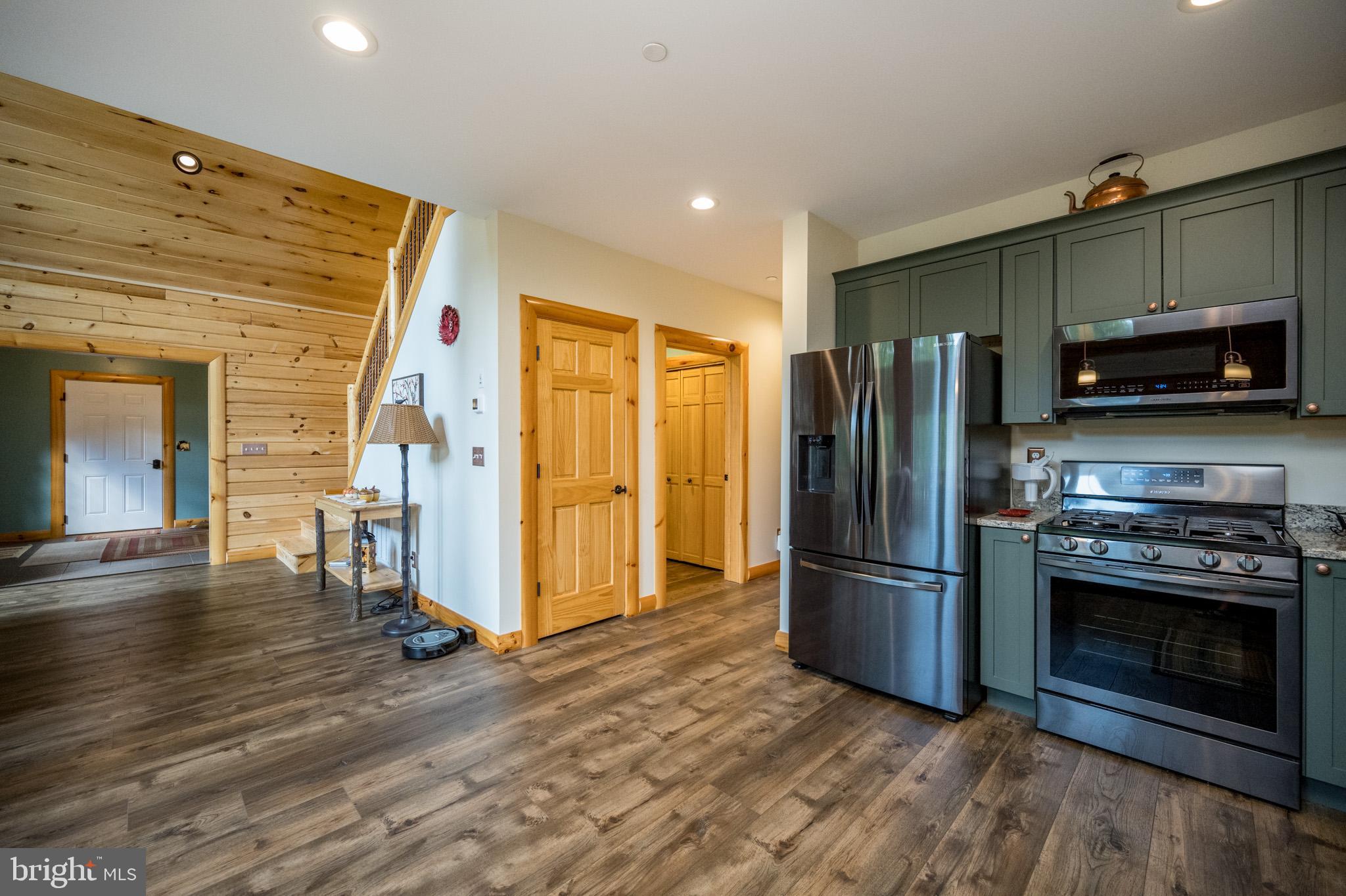 LODESTONE SUB - Residential