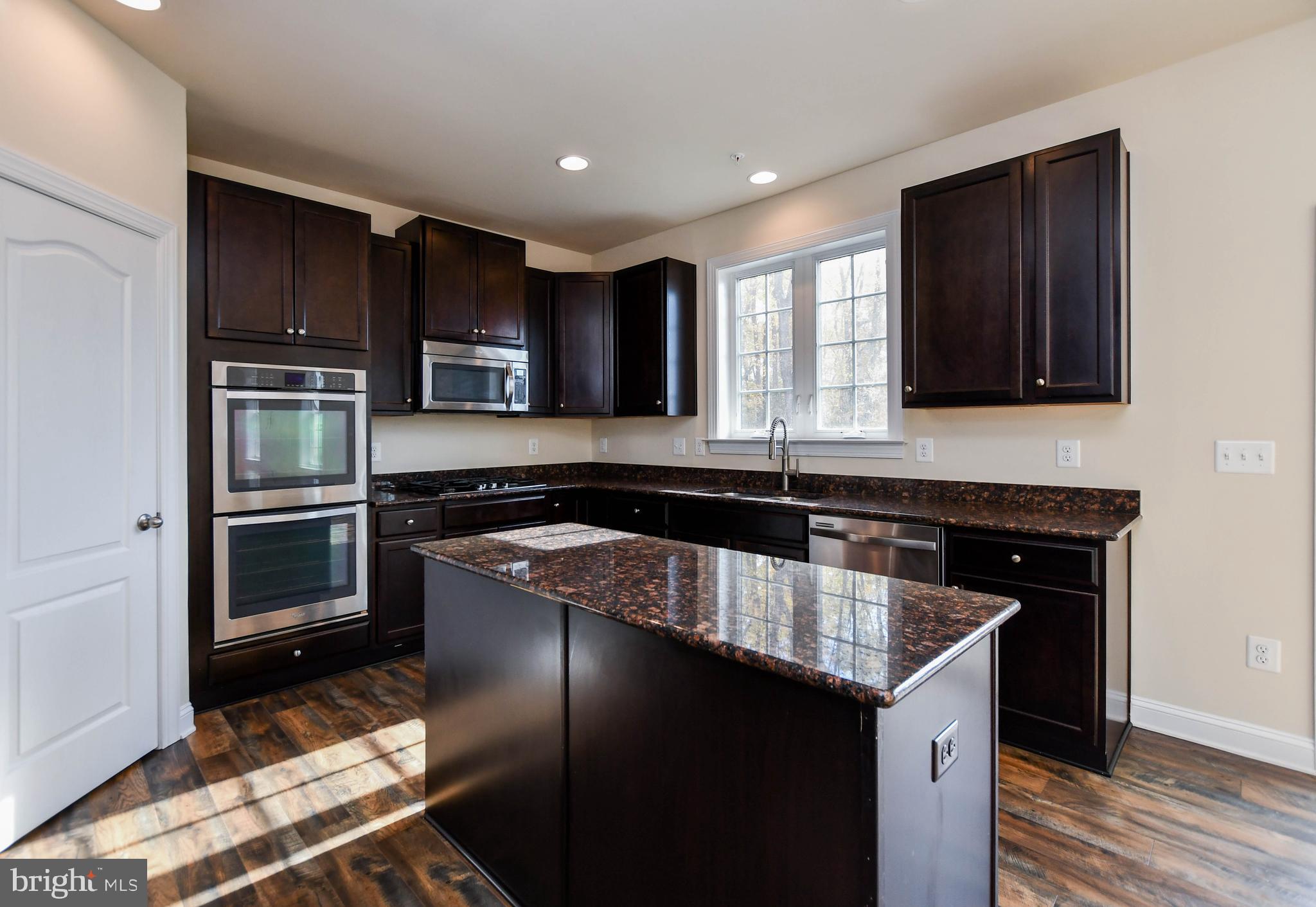 MARSHALL GROVE ESTATES - Residential Lease