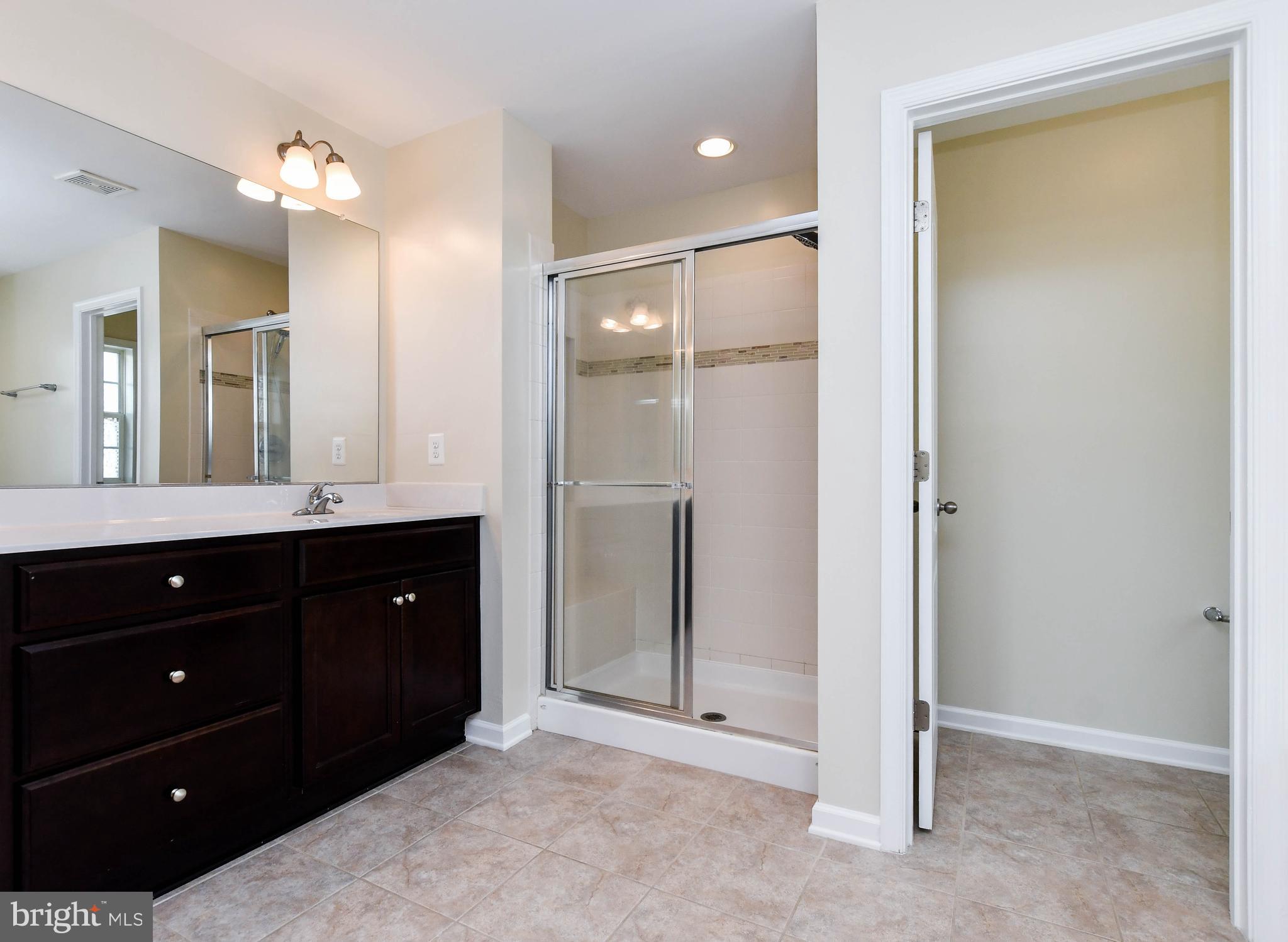 MARSHALL GROVE ESTATES - Residential Lease