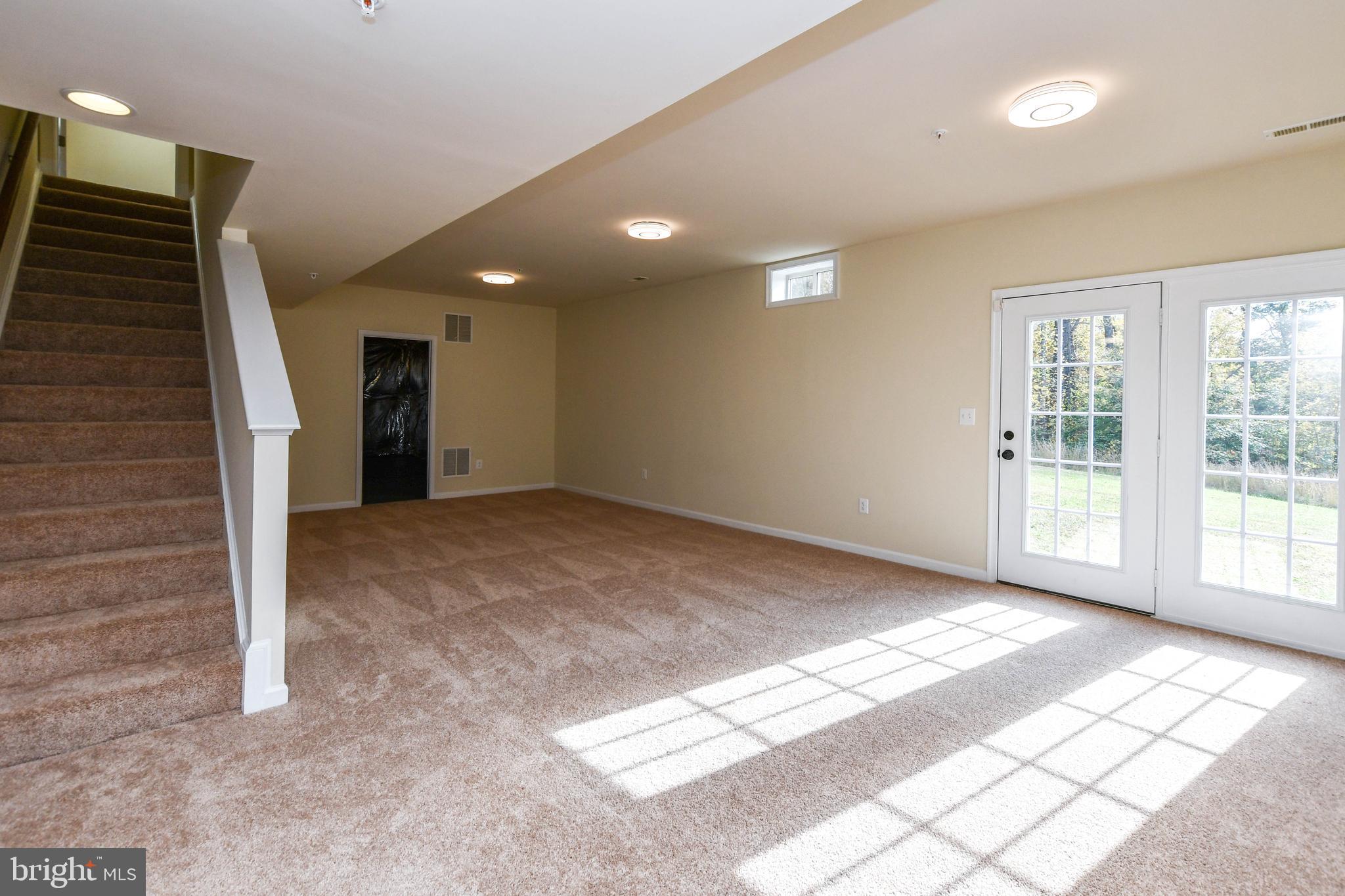 MARSHALL GROVE ESTATES - Residential Lease