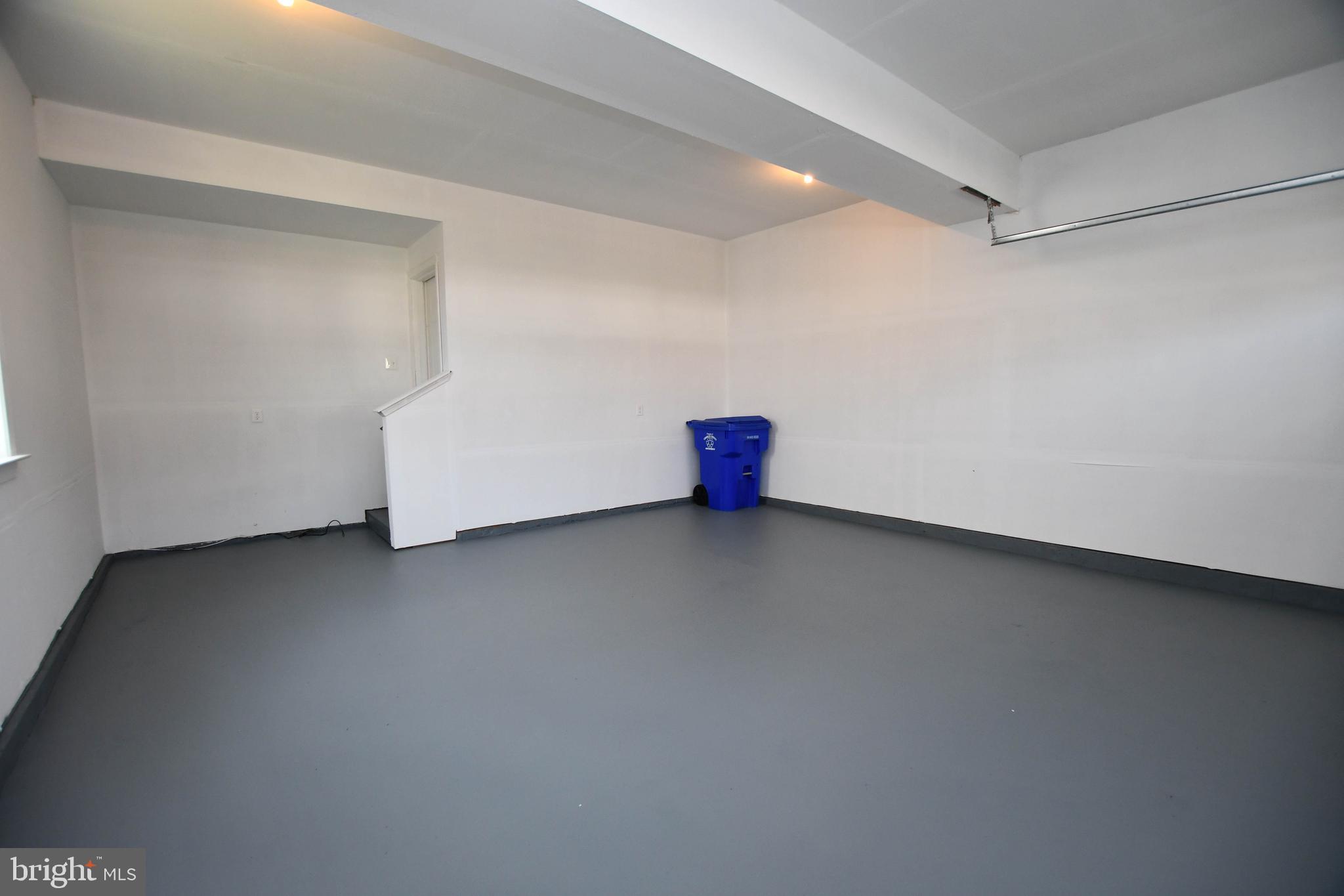 MARSHALL GROVE ESTATES - Residential Lease