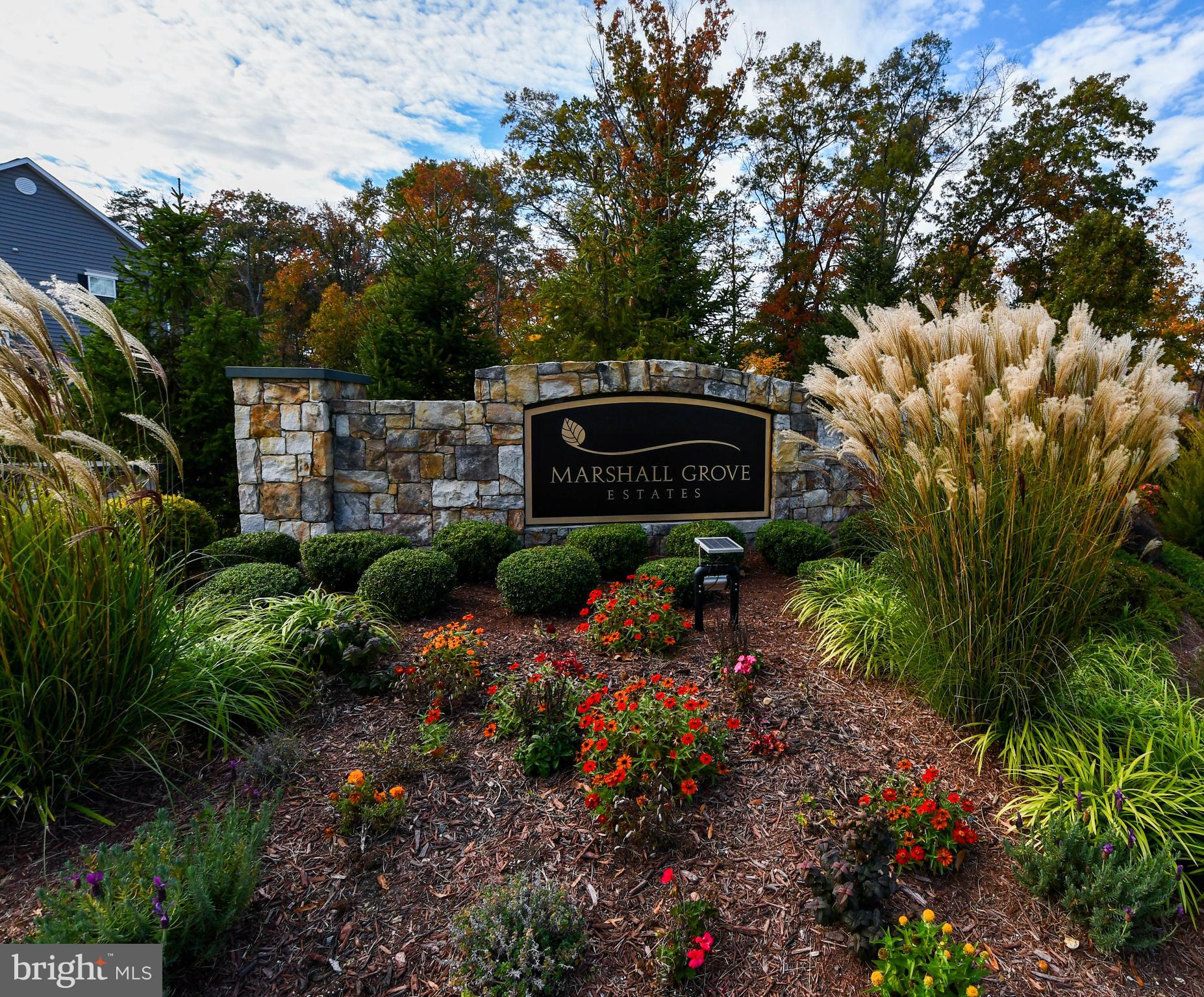 MARSHALL GROVE ESTATES - Residential Lease