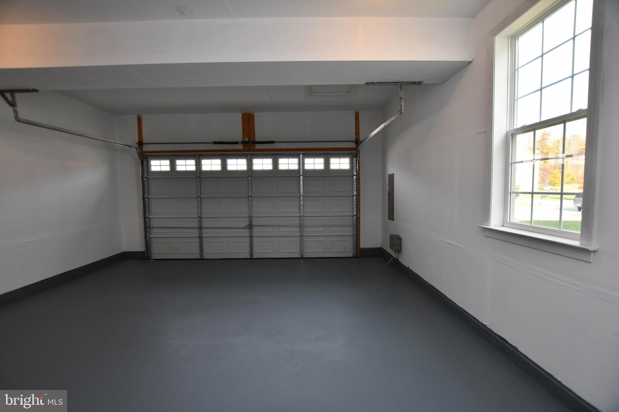 MARSHALL GROVE ESTATES - Residential Lease