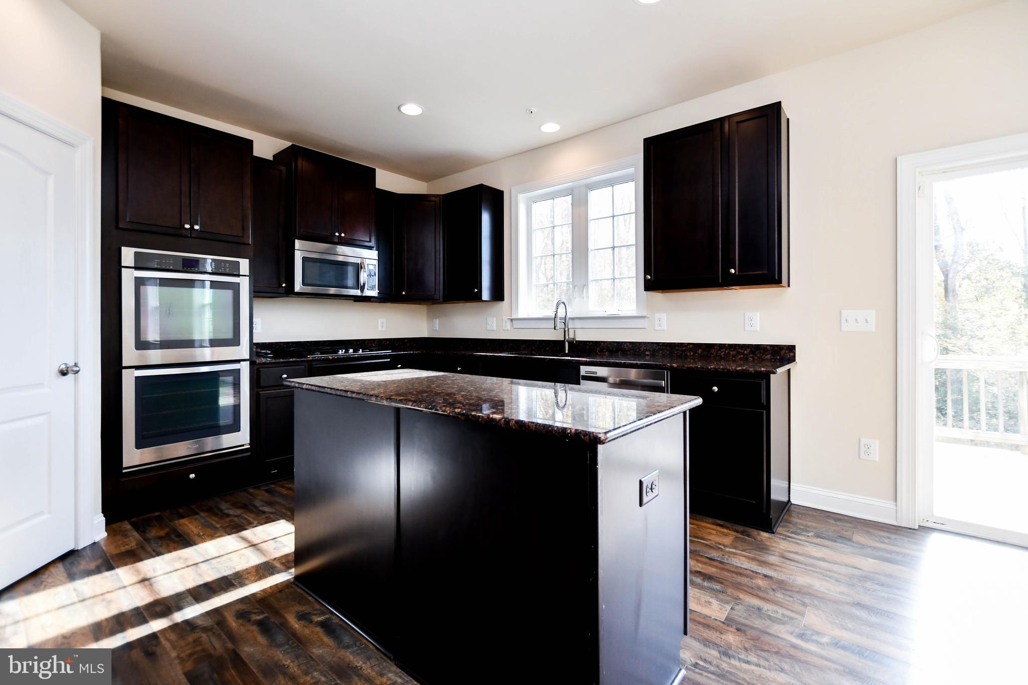 MARSHALL GROVE ESTATES - Residential Lease