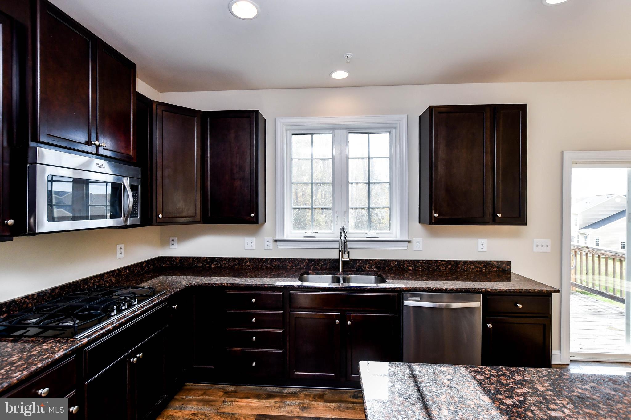 MARSHALL GROVE ESTATES - Residential Lease