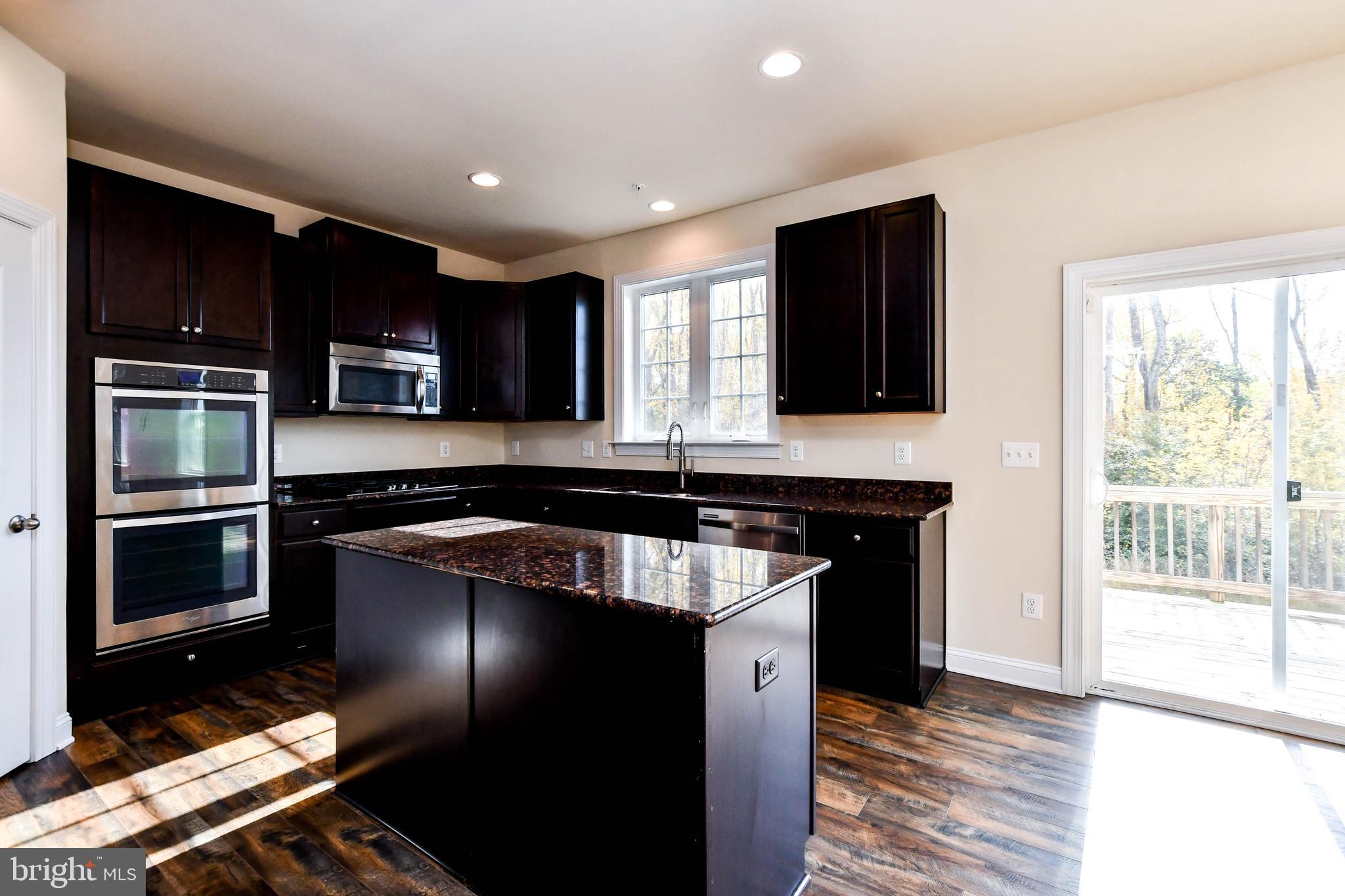 MARSHALL GROVE ESTATES - Residential Lease