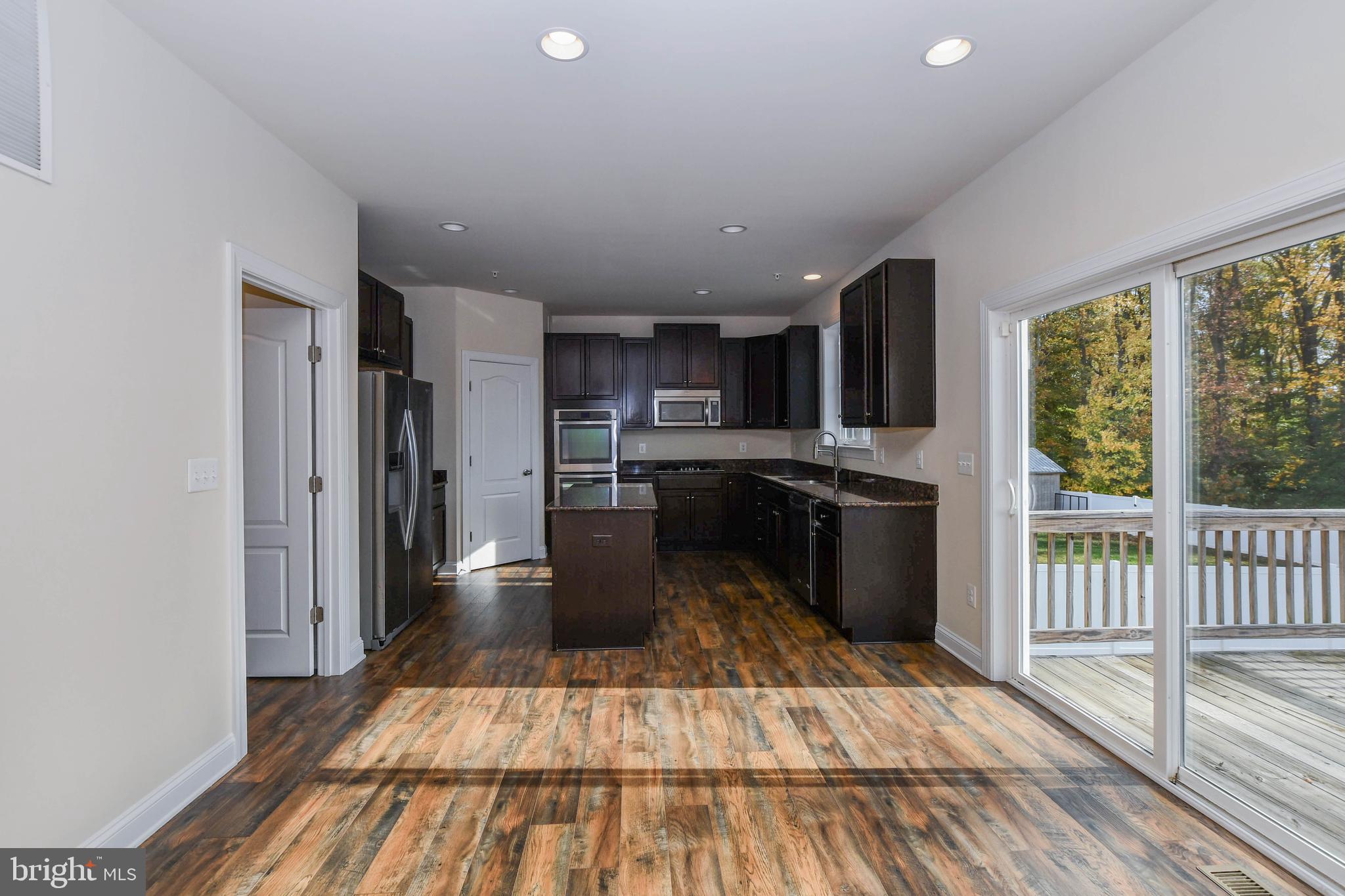 MARSHALL GROVE ESTATES - Residential Lease