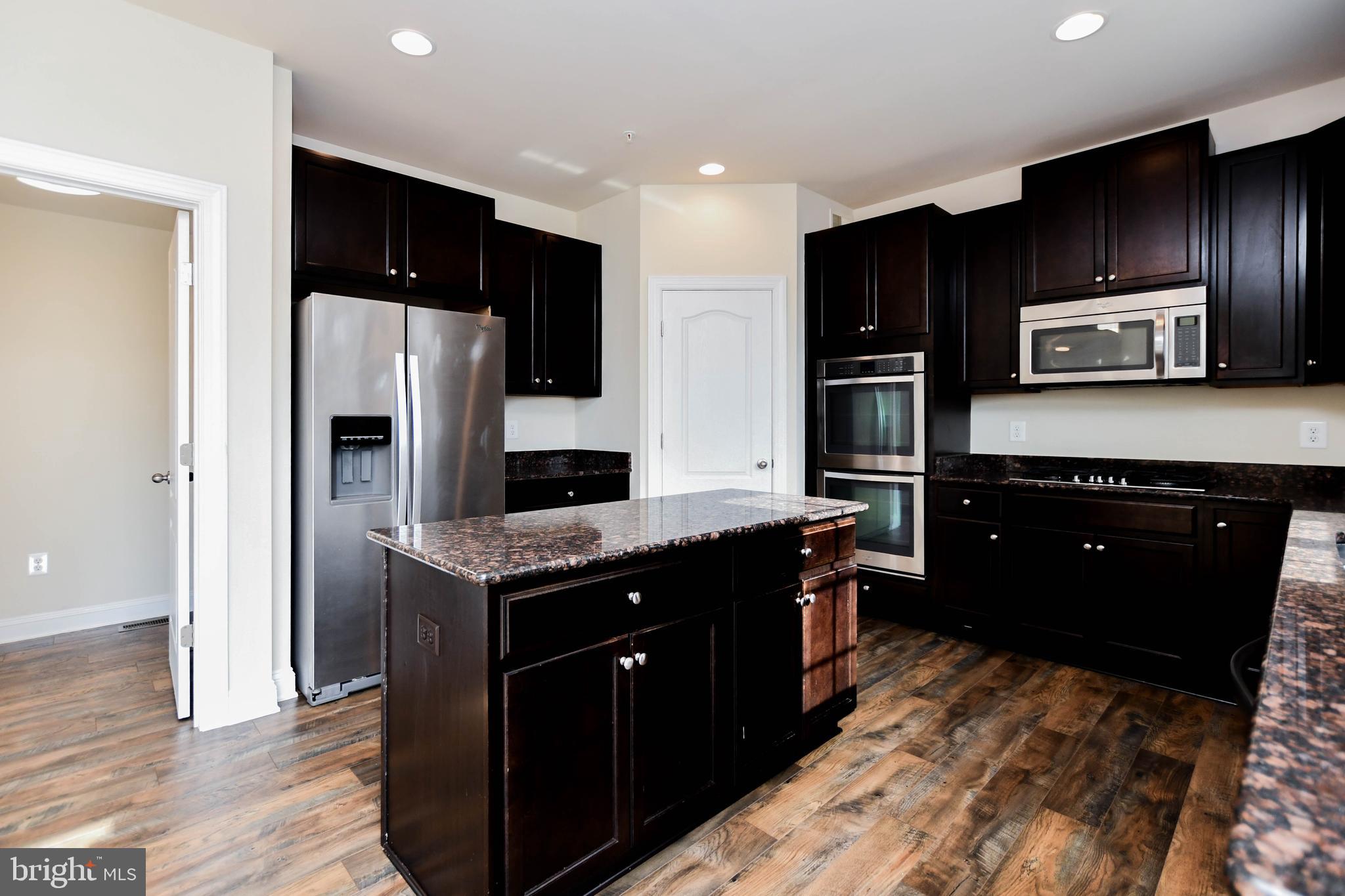 MARSHALL GROVE ESTATES - Residential Lease