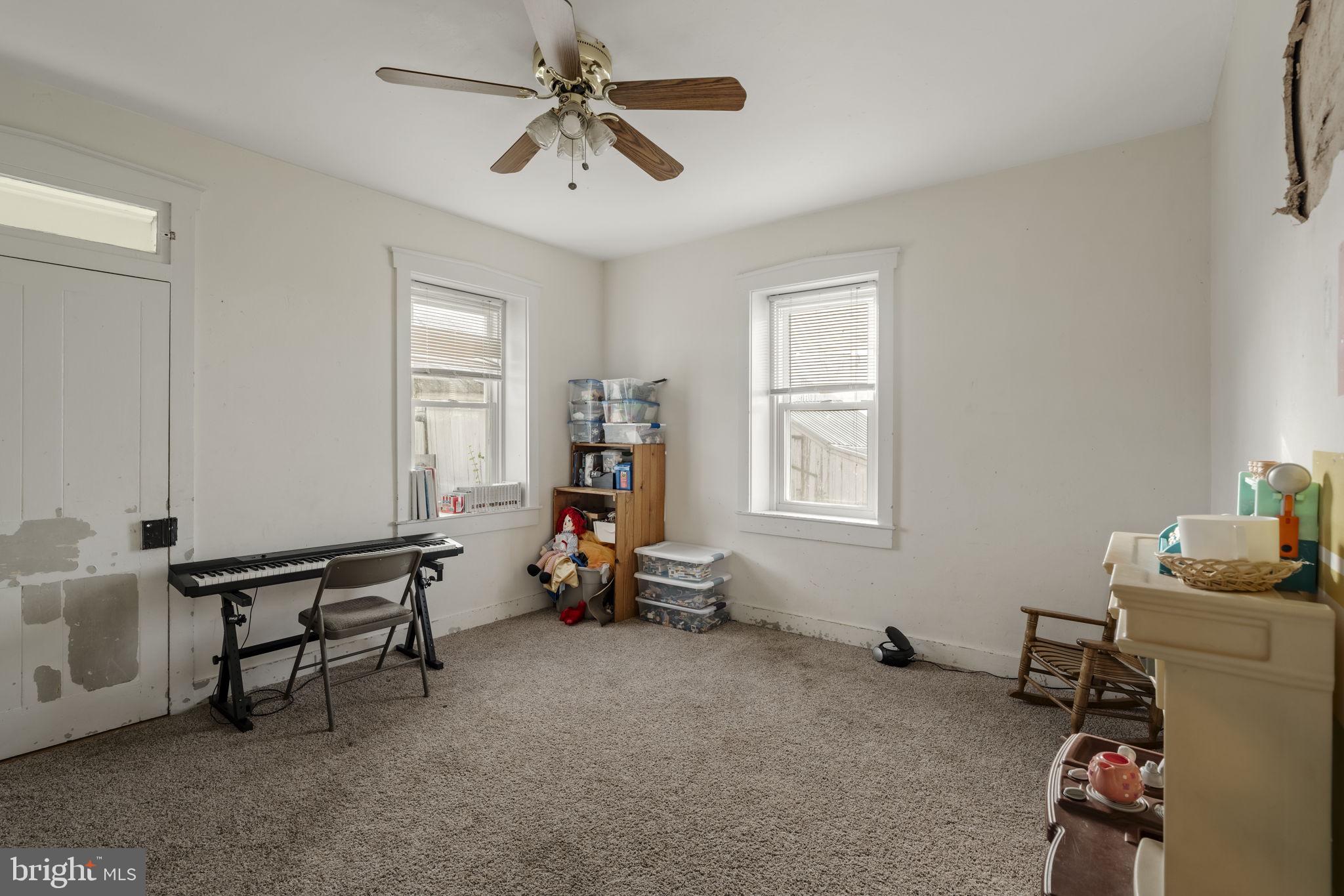 CLAY TOWNSHIP - Farm