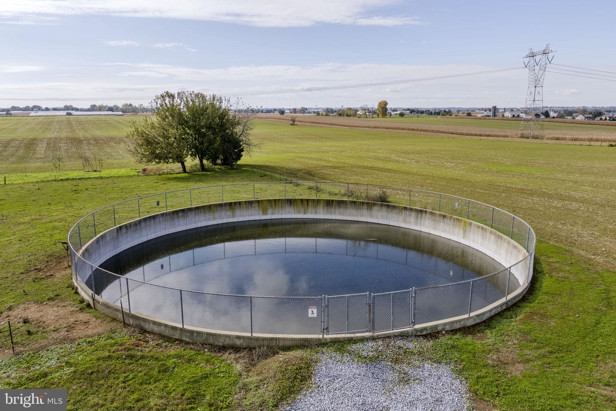 CLAY TOWNSHIP - Farm