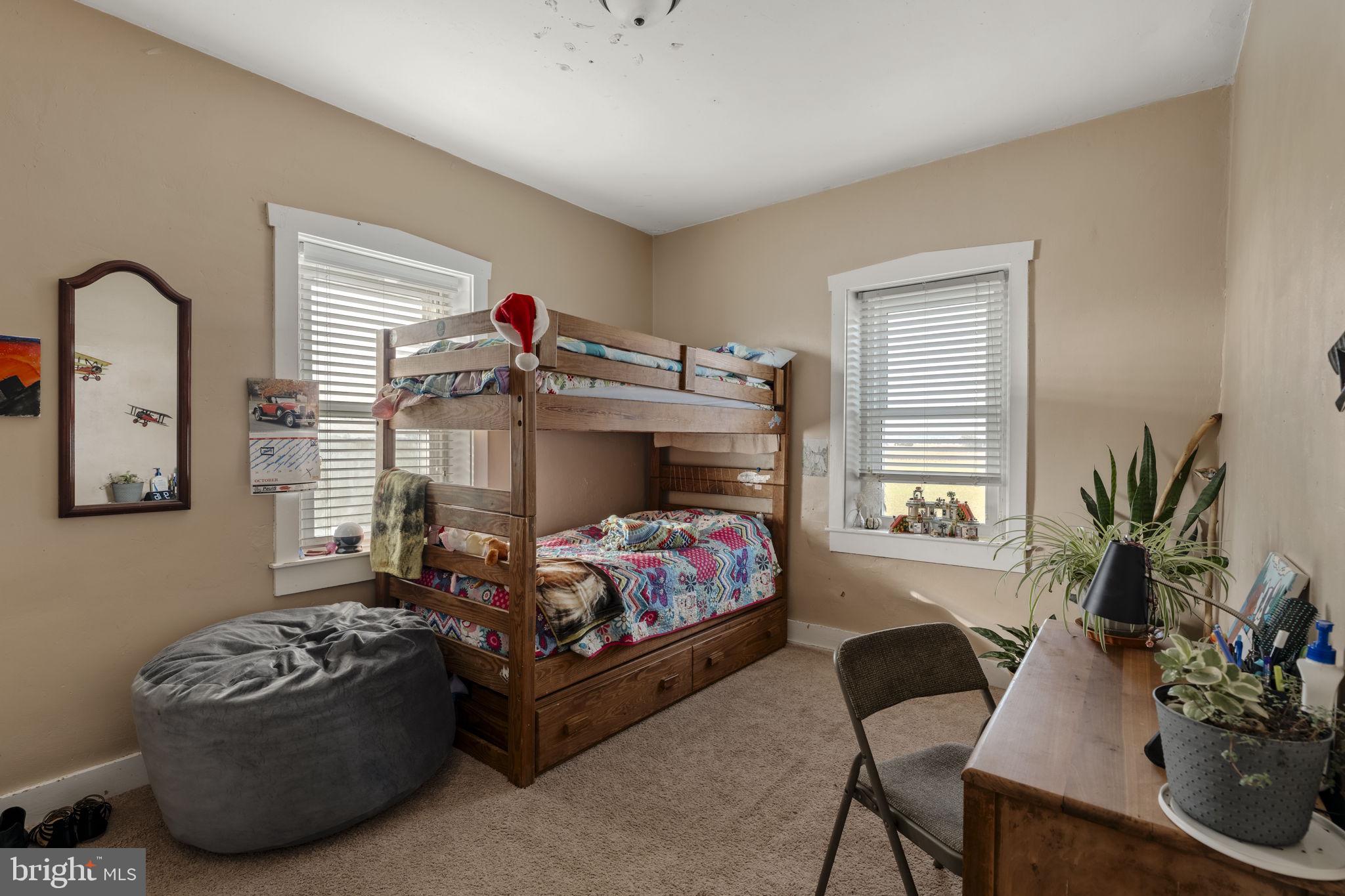 CLAY TOWNSHIP - Farm