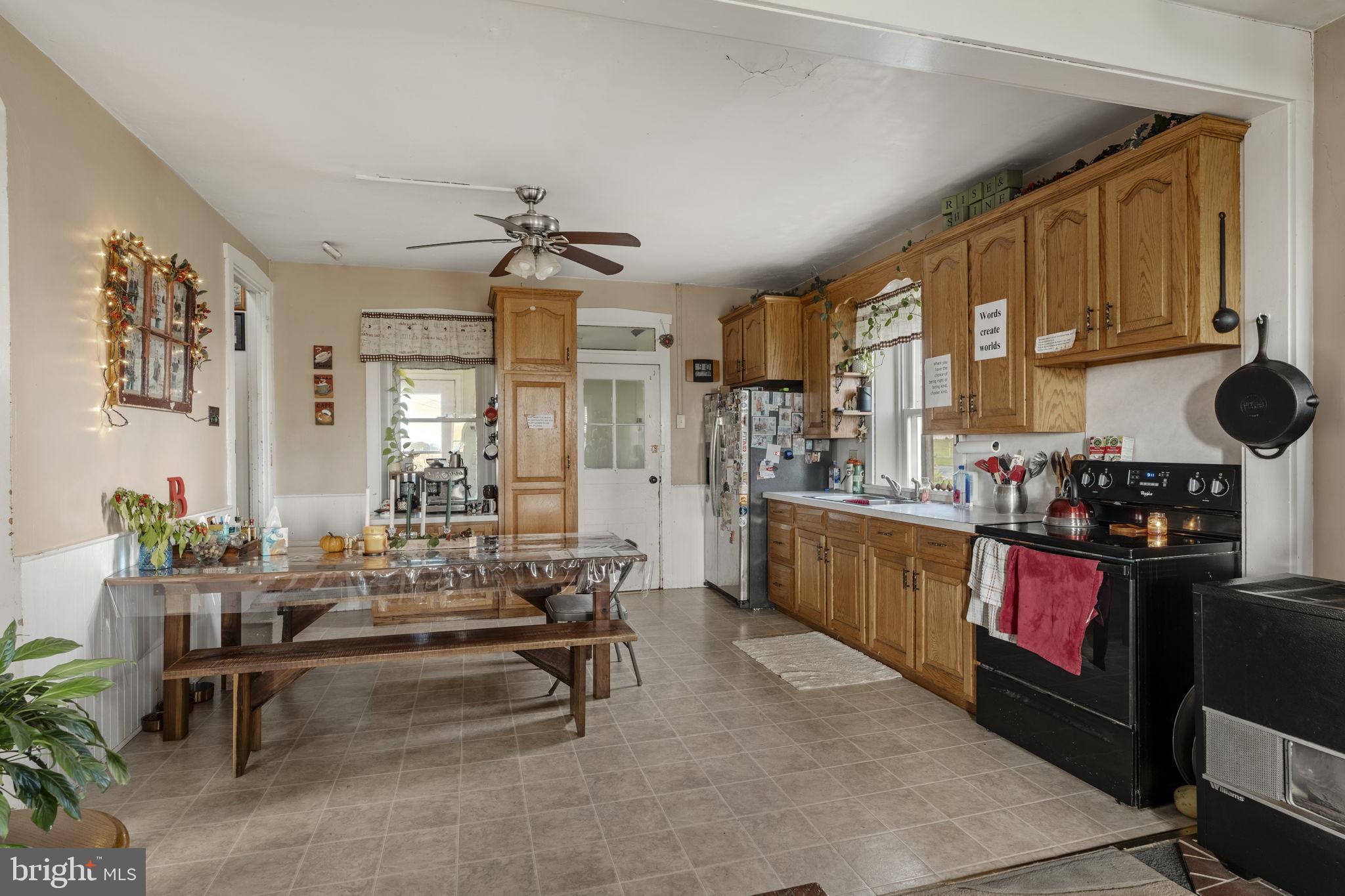 CLAY TOWNSHIP - Farm