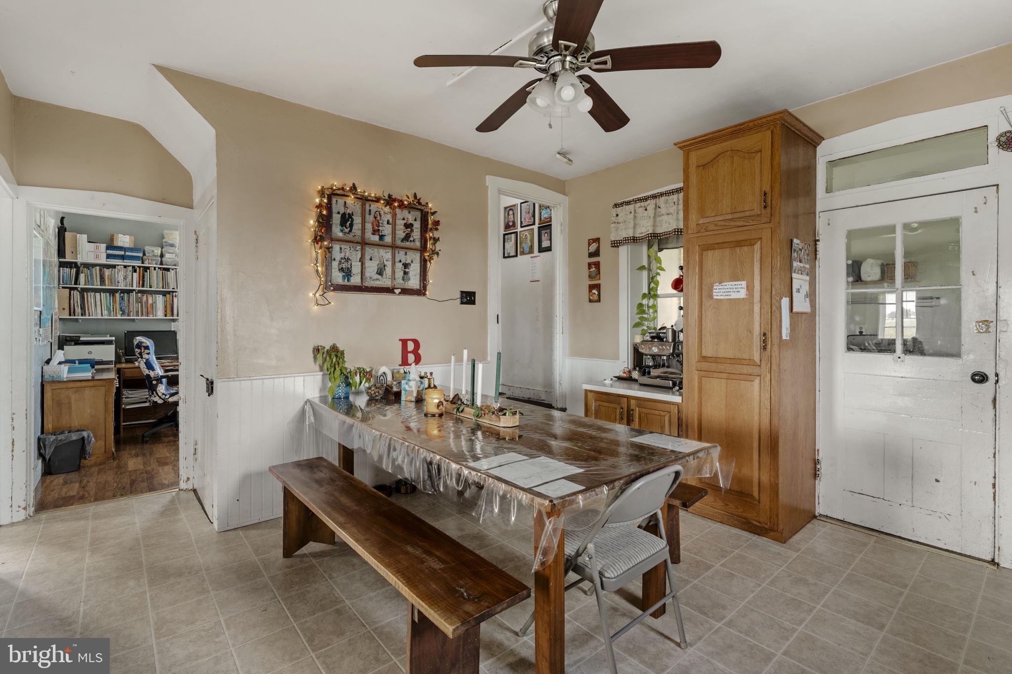 CLAY TOWNSHIP - Farm