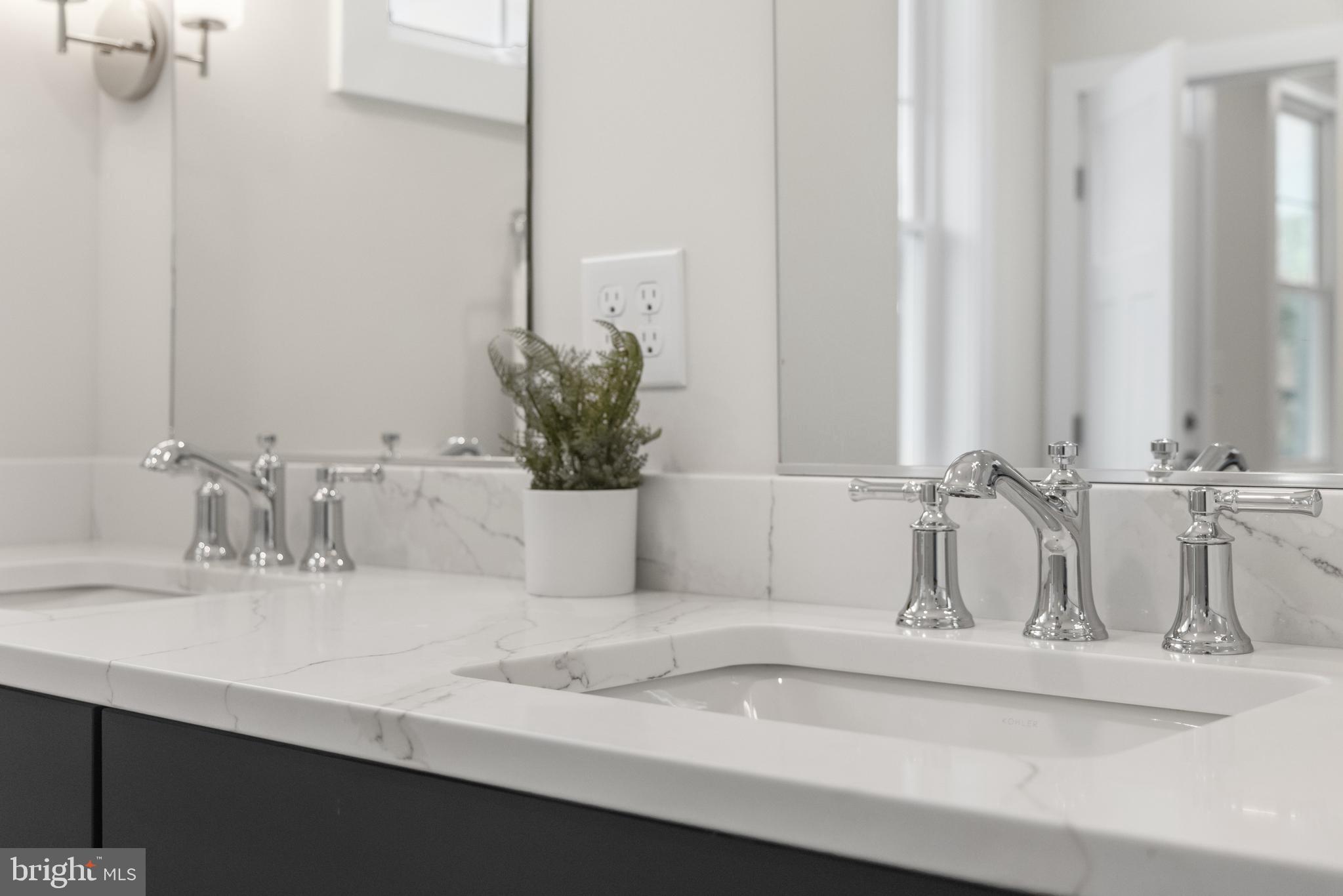 ATLANTIC EAST - Residential