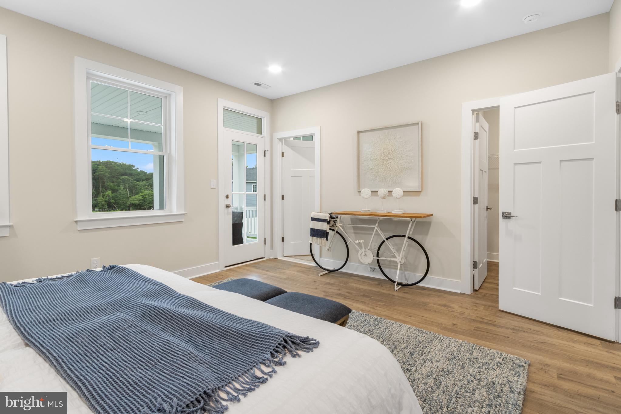 ATLANTIC EAST - Residential