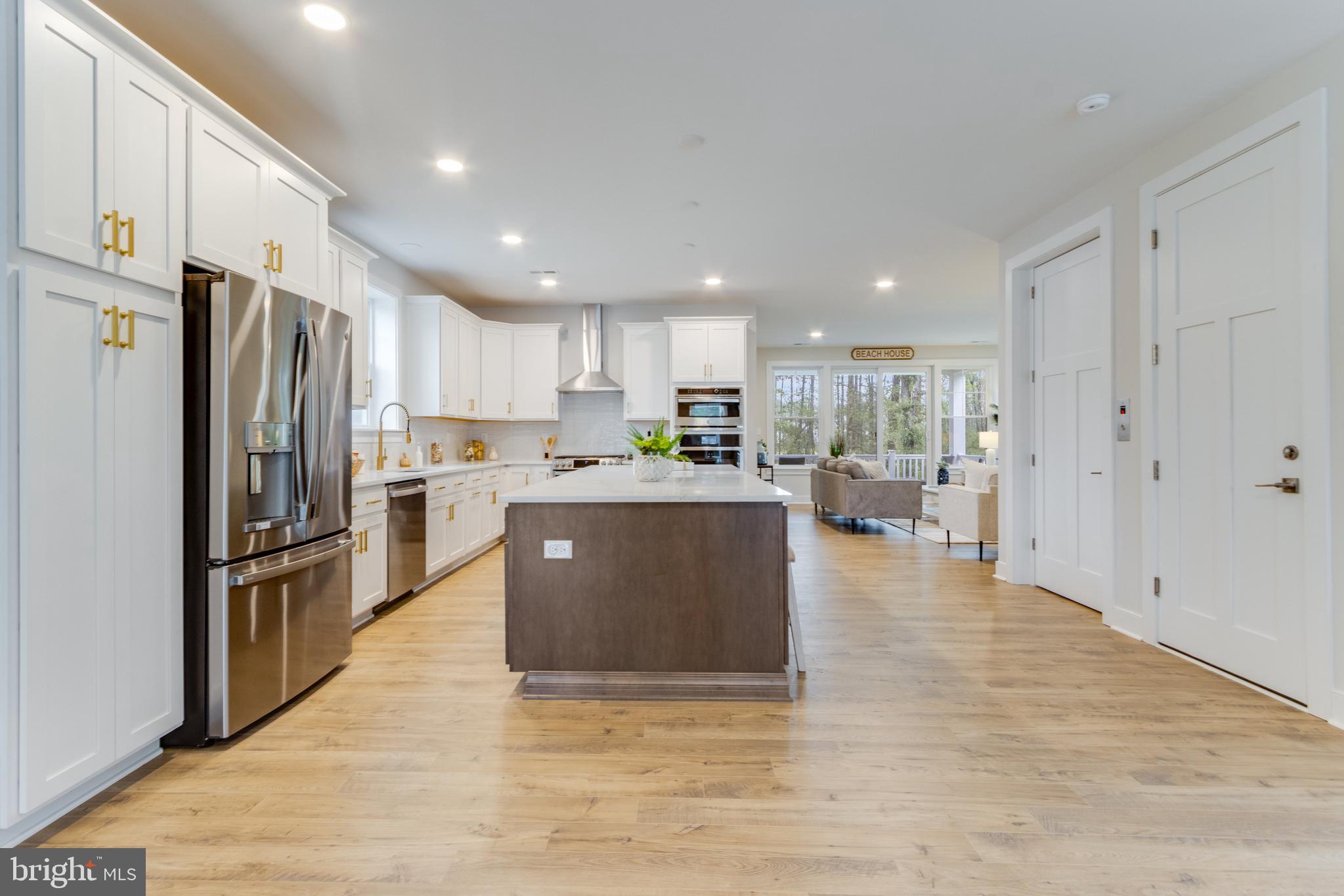 ATLANTIC EAST - Residential