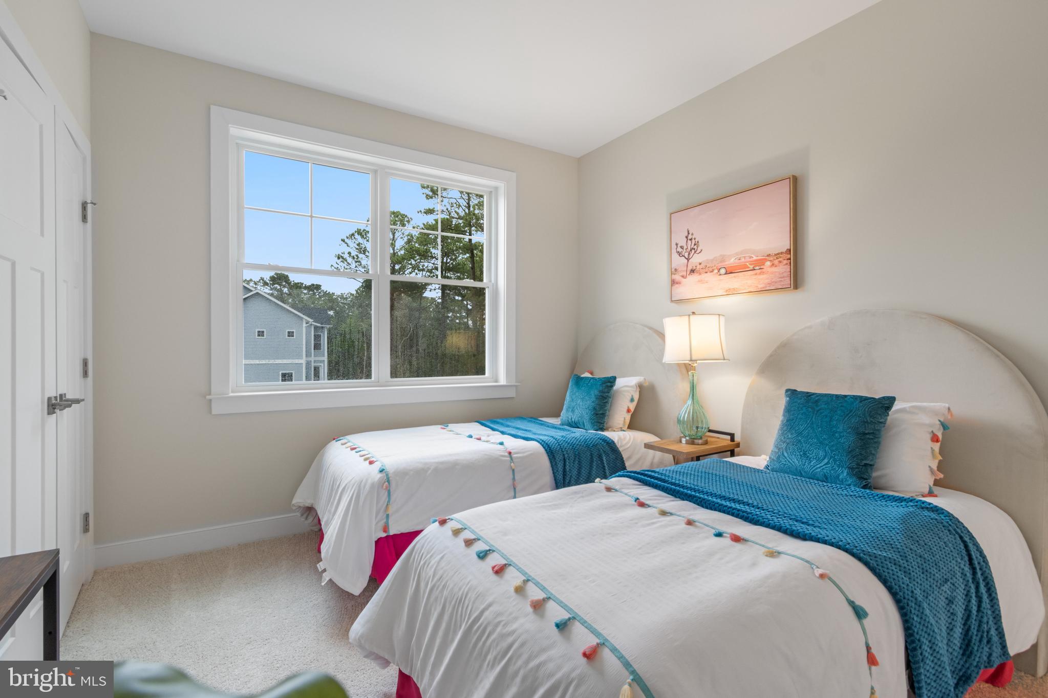 ATLANTIC EAST - Residential