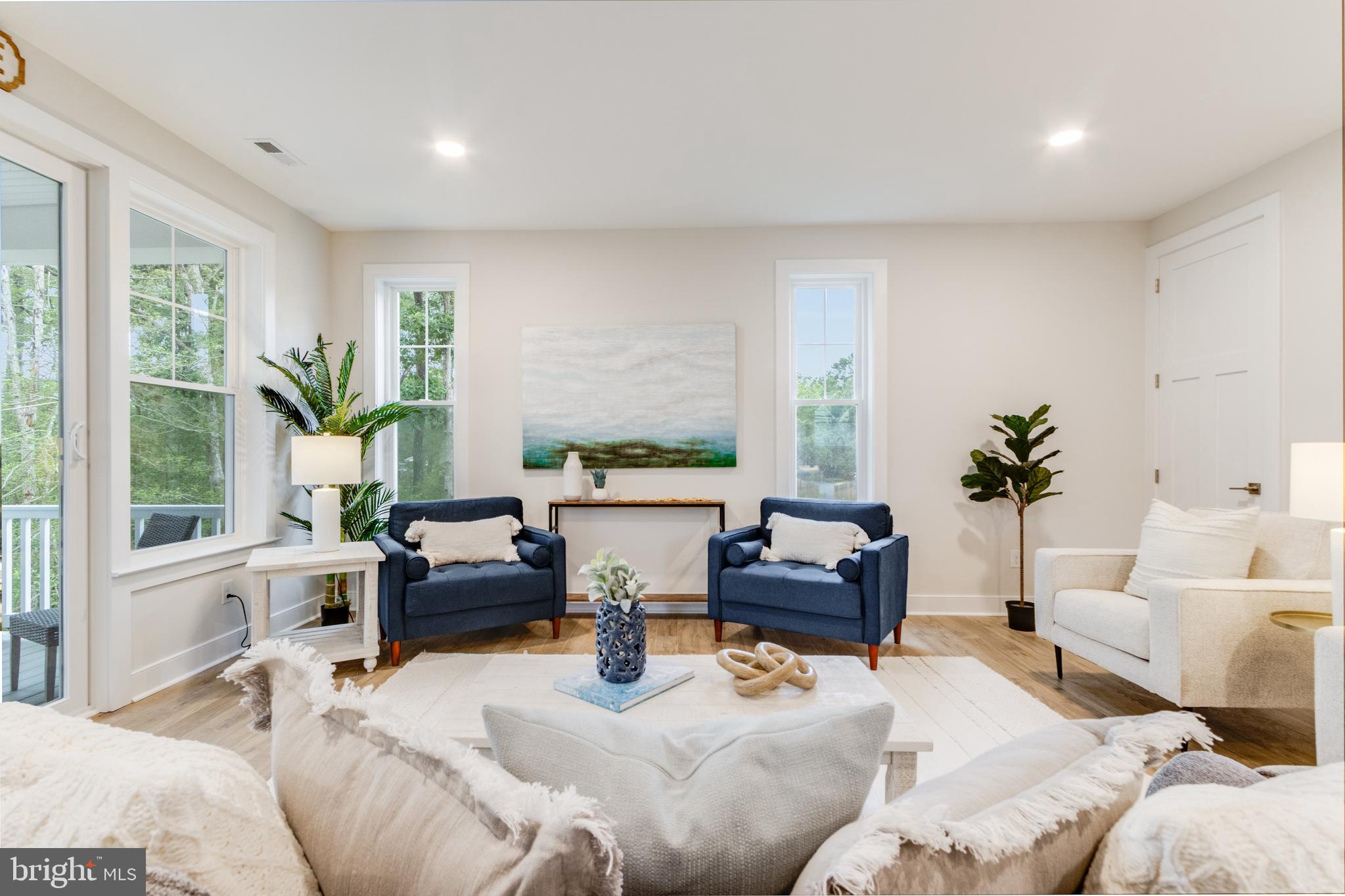 ATLANTIC EAST - Residential