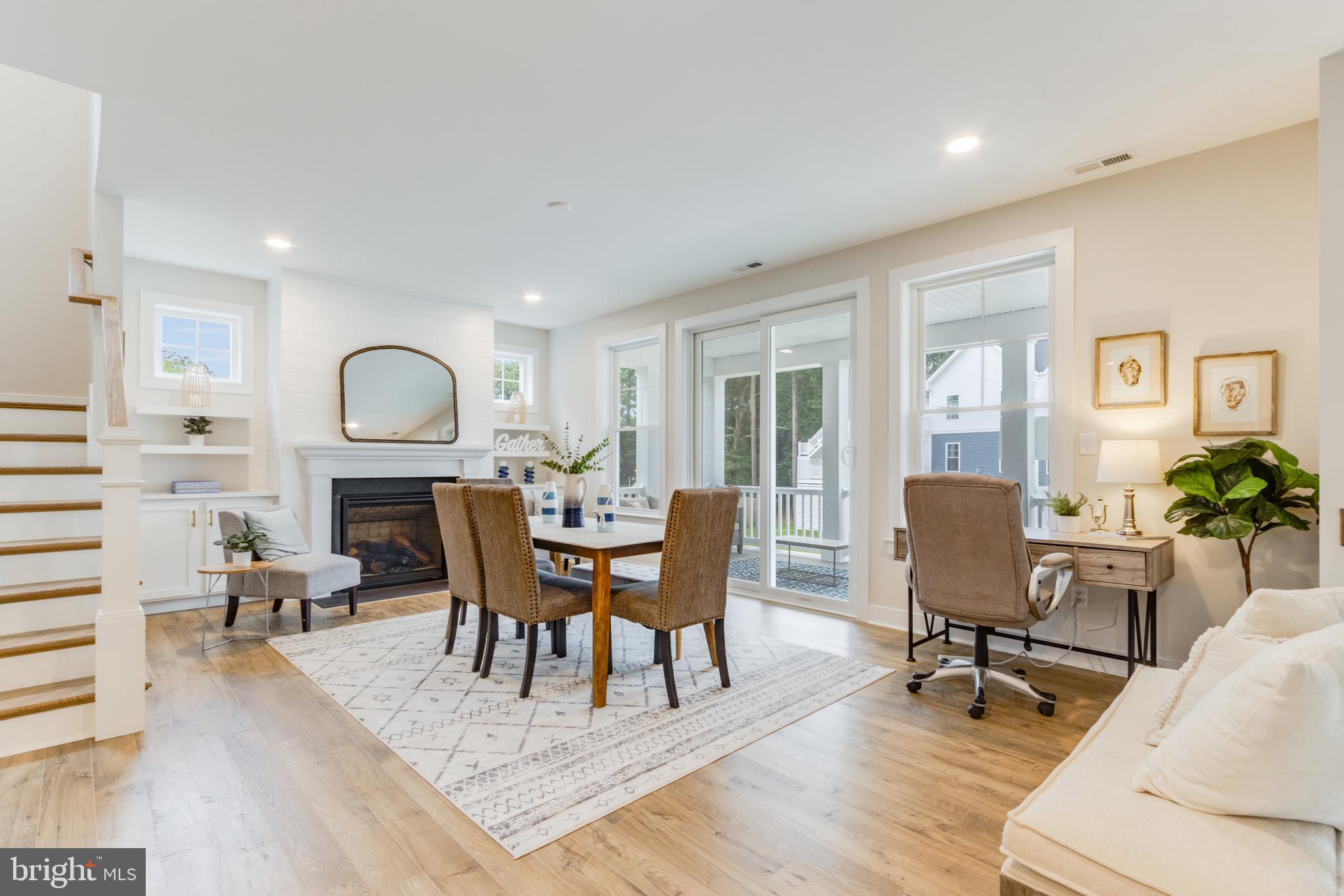 ATLANTIC EAST - Residential