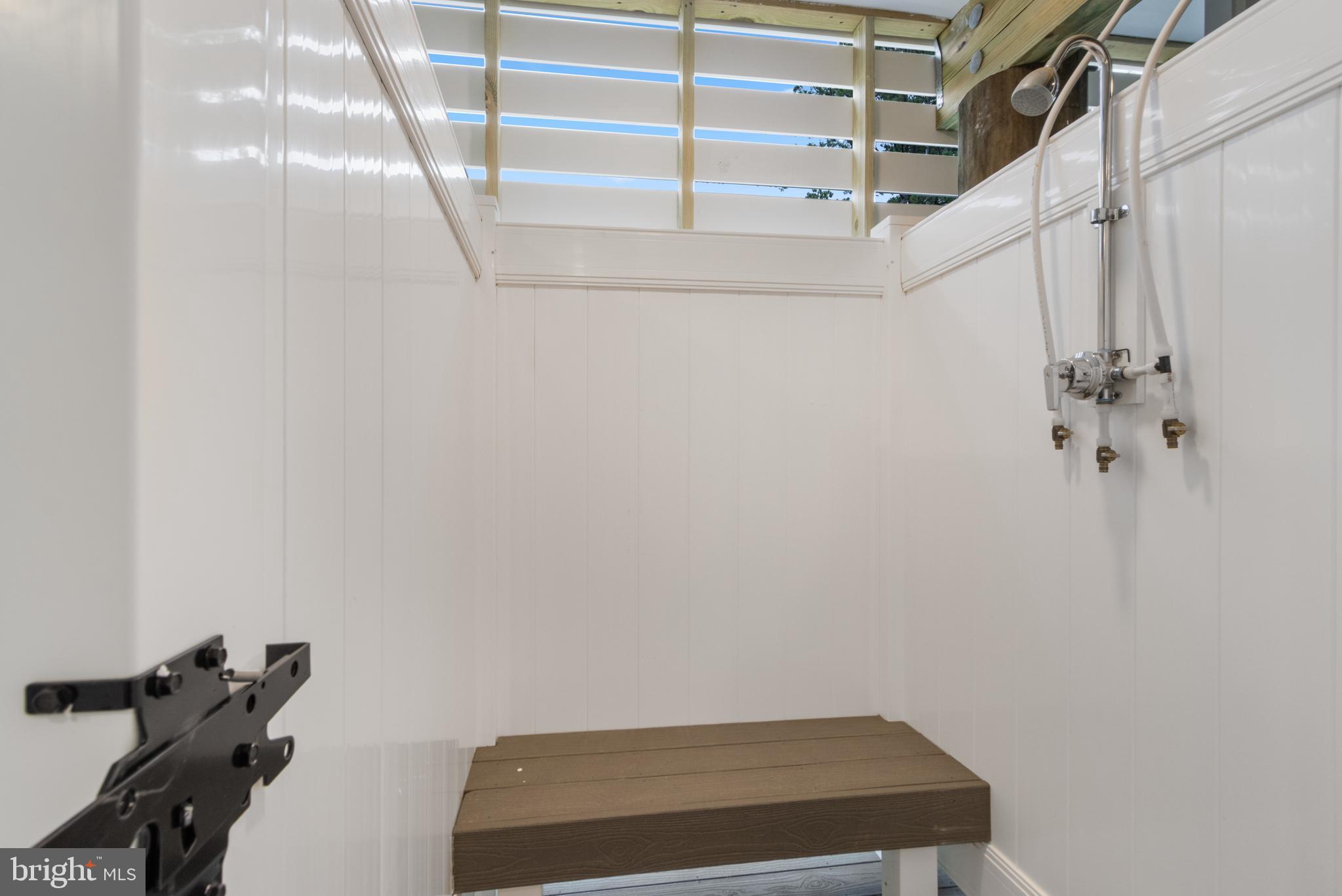 ATLANTIC EAST - Residential