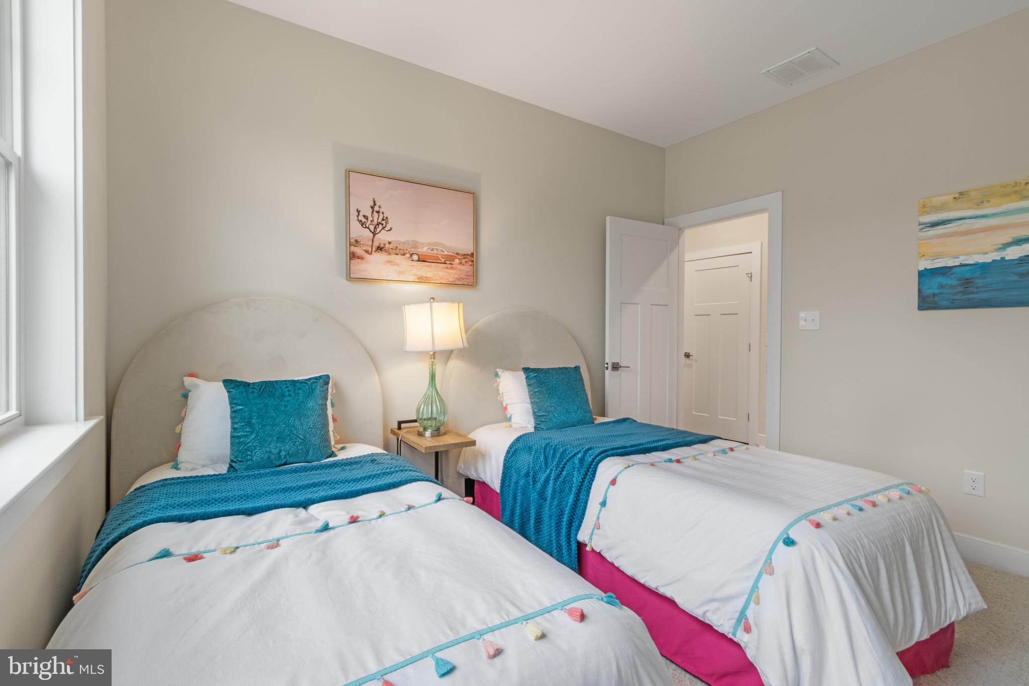 ATLANTIC EAST - Residential