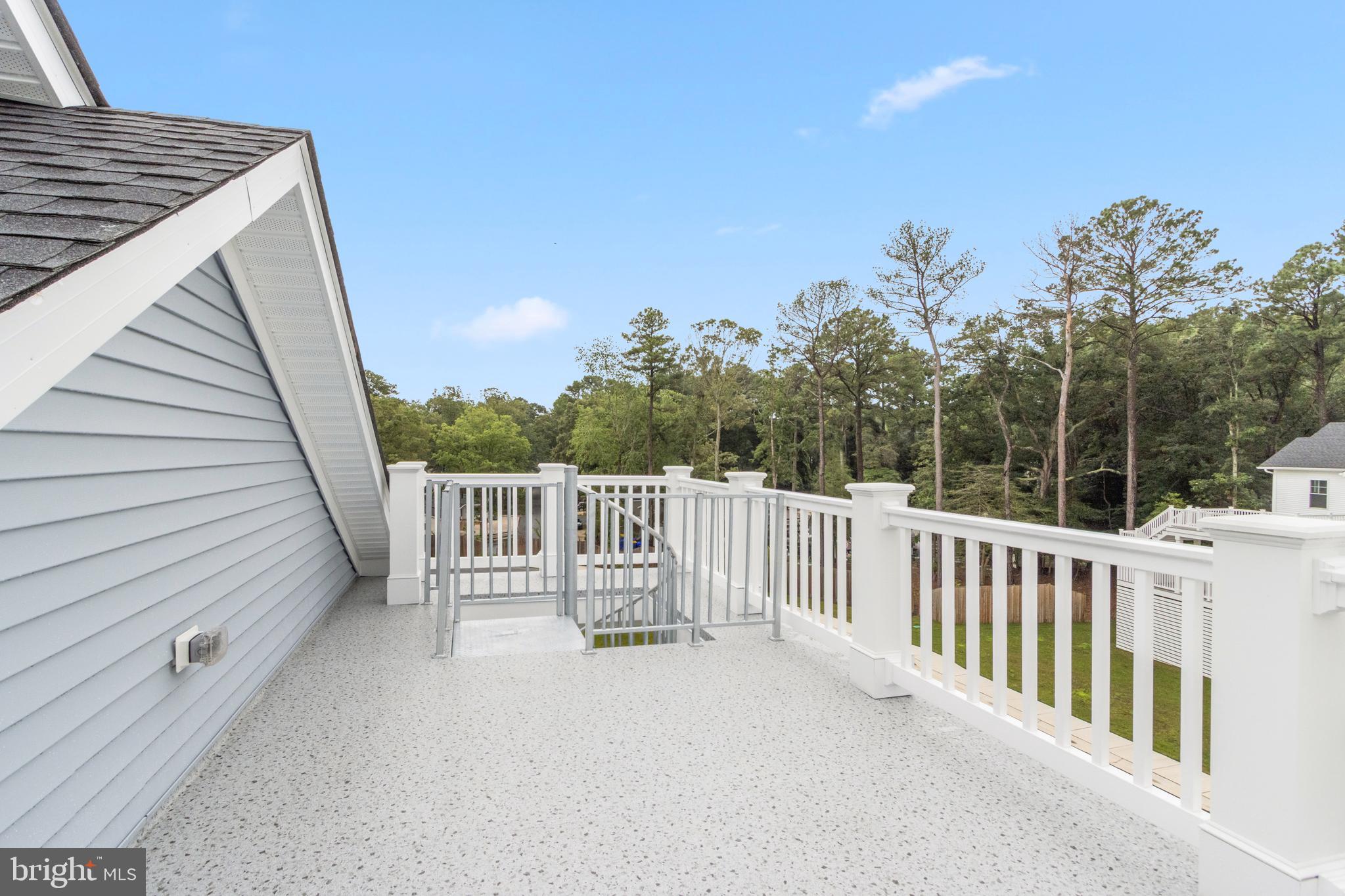 ATLANTIC EAST - Residential