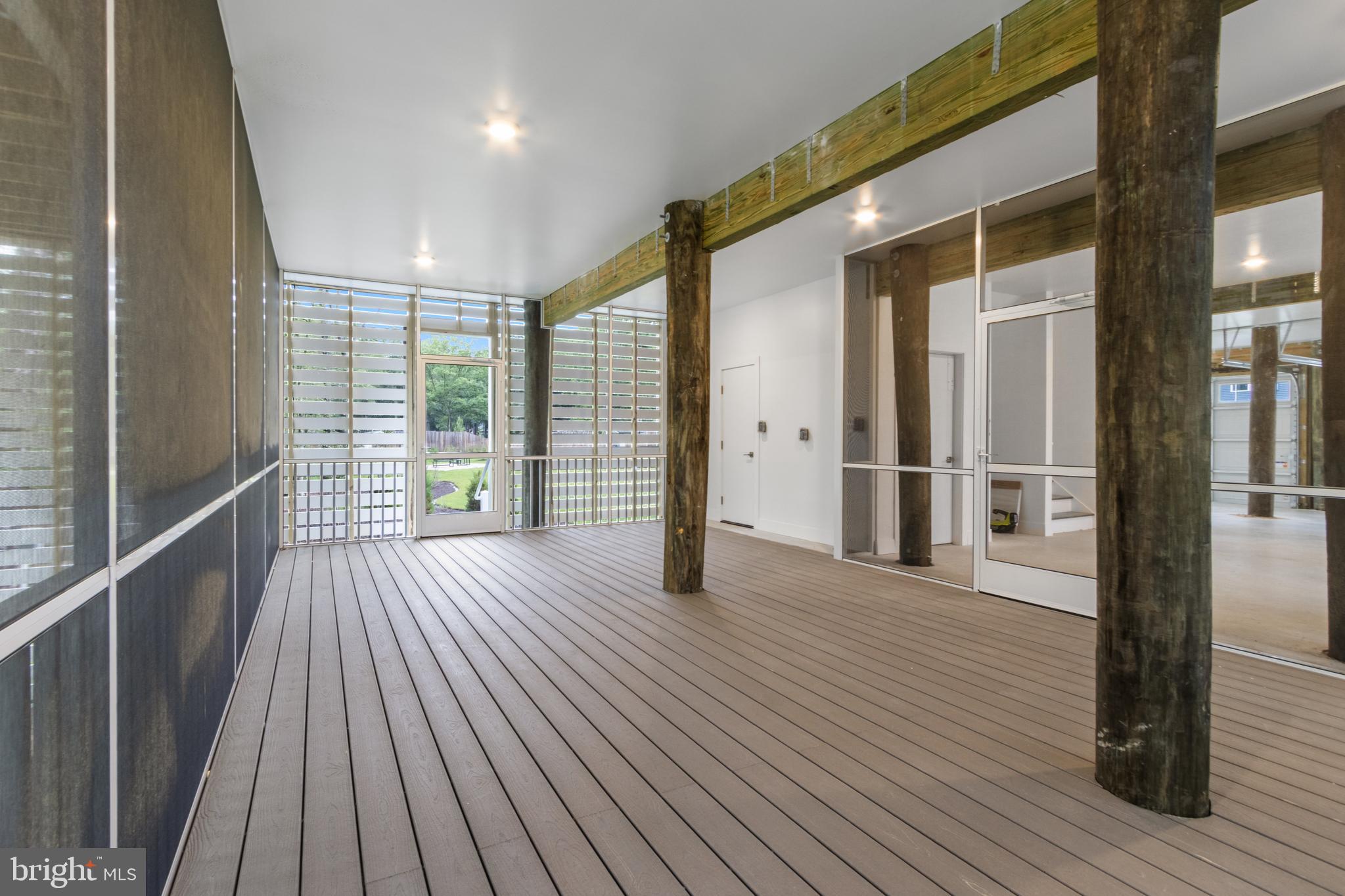 ATLANTIC EAST - Residential