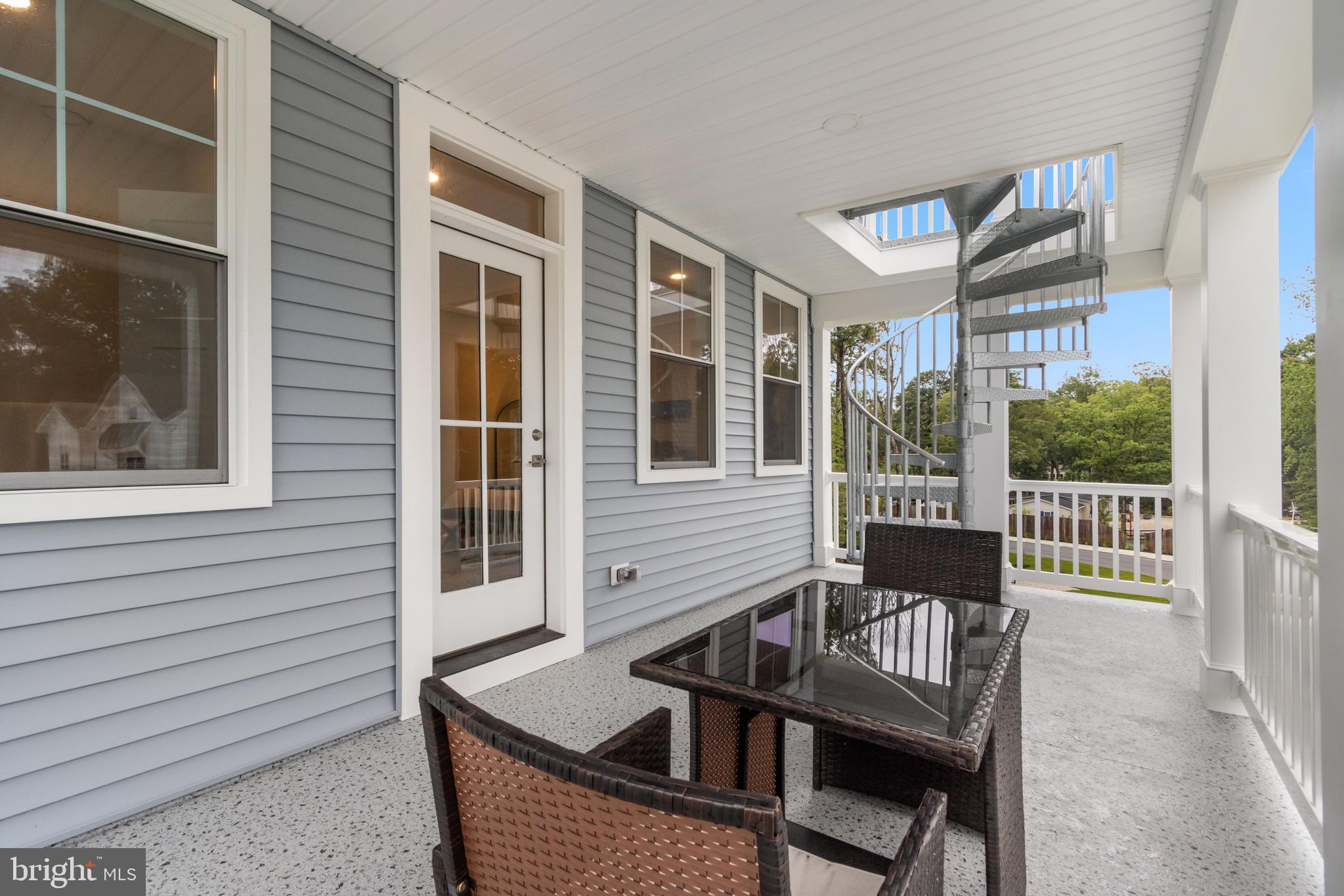 ATLANTIC EAST - Residential